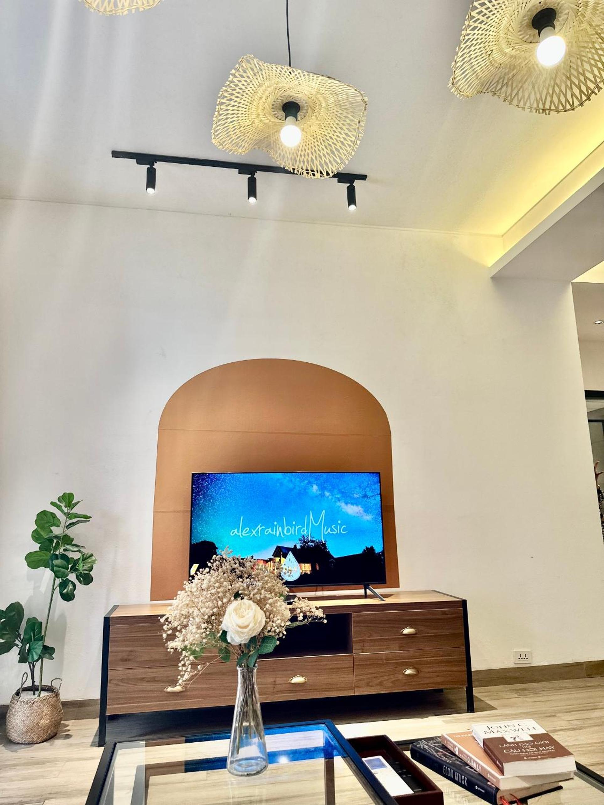 Luxe Paradise Residence 88 Tu Hoa