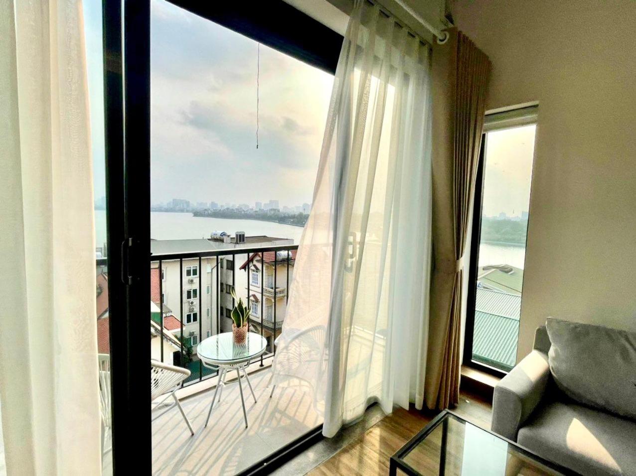 Luxe Paradise Residence 88 Tu Hoa