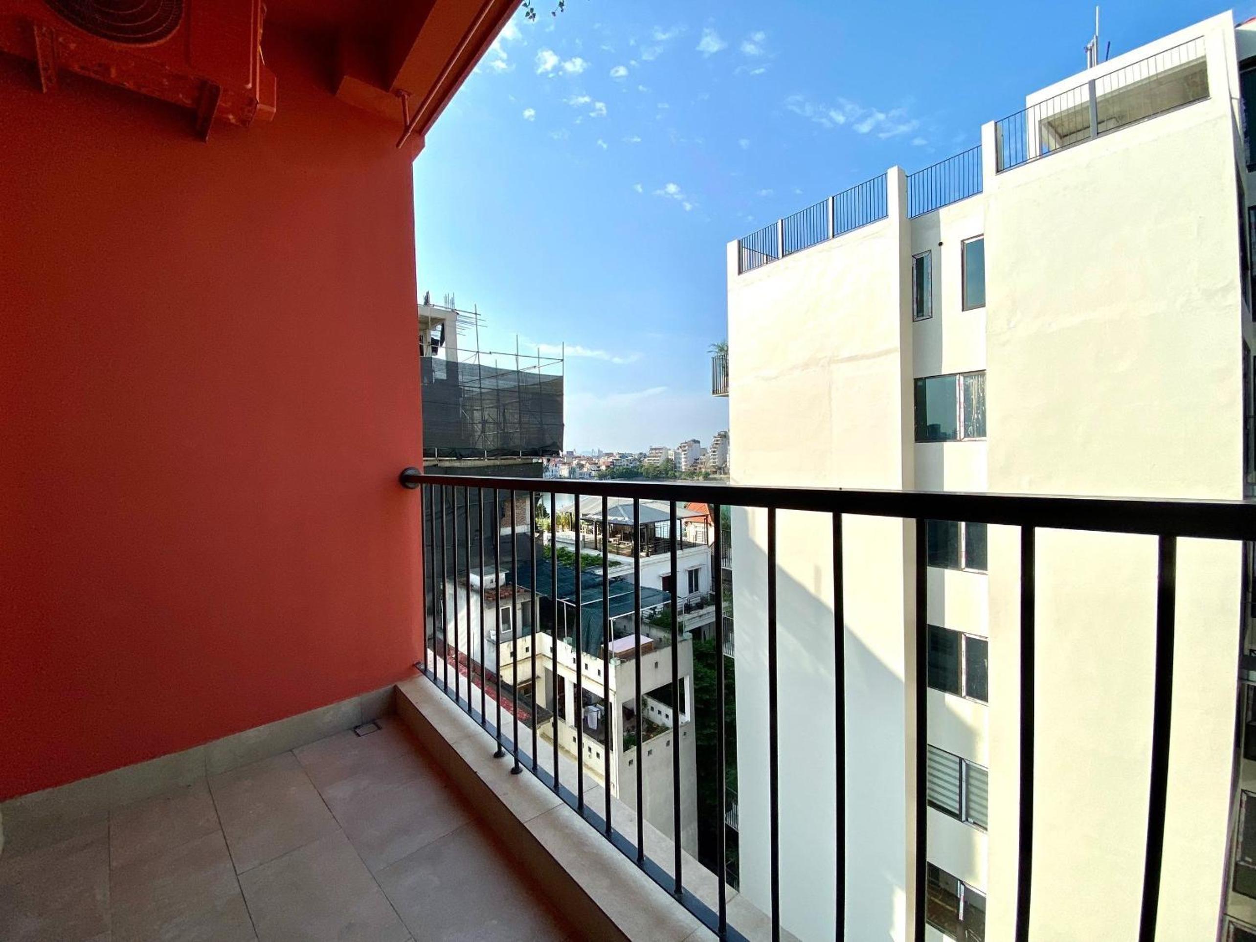 Luxe Paradise Residence 88 Tu Hoa