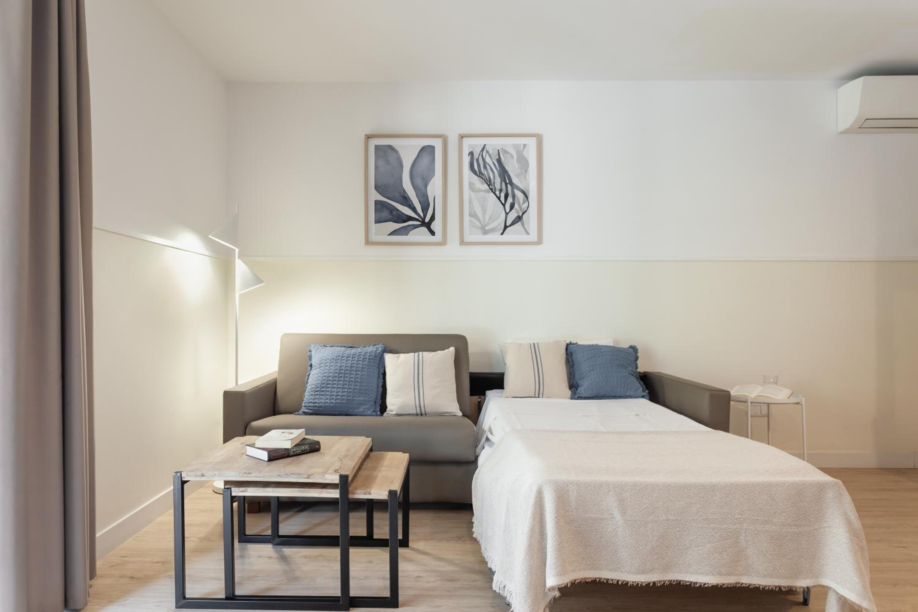 Apartments Sata Olimpic Village Area