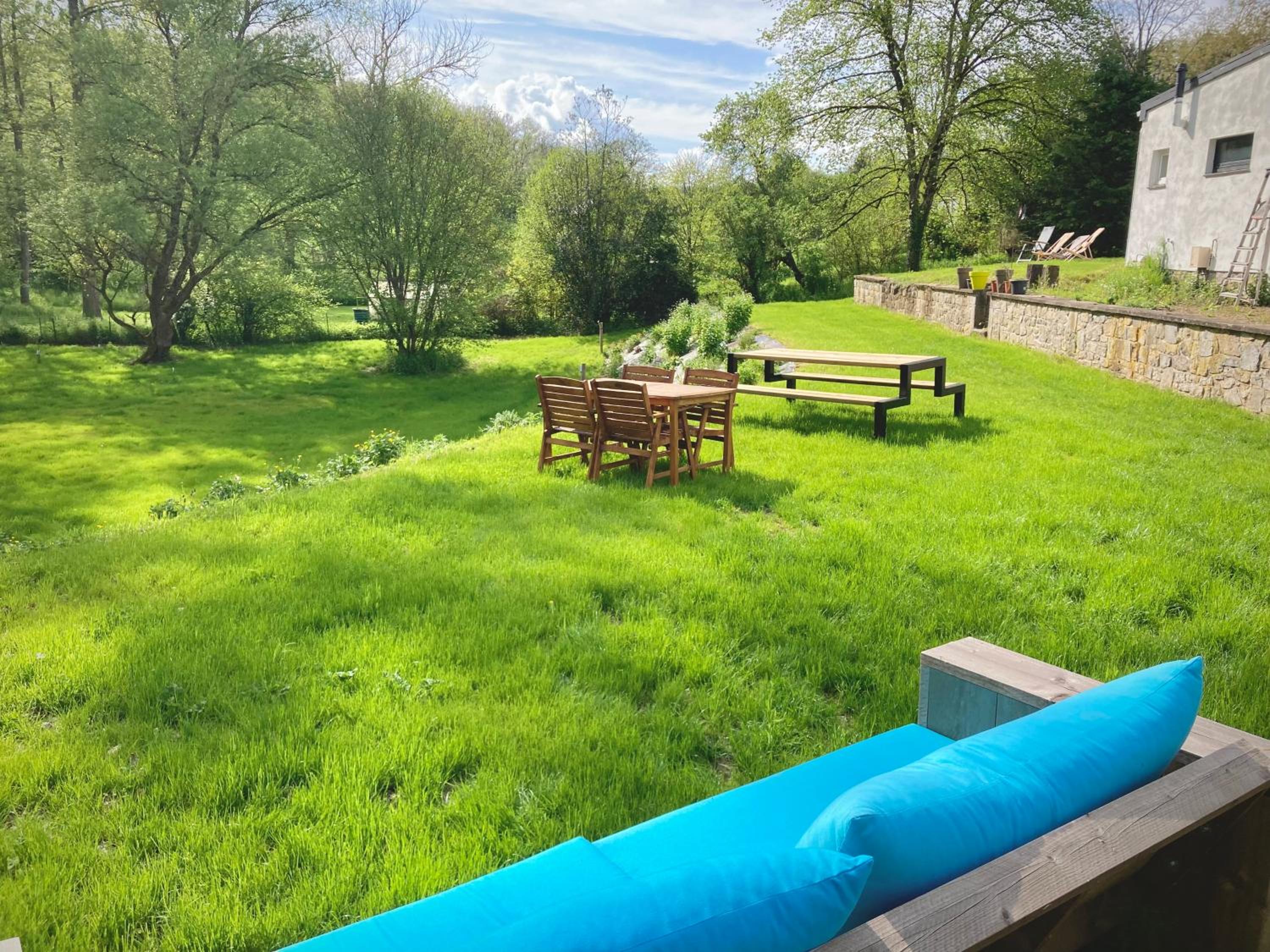 Rural stay for 9-guests in Durbuy