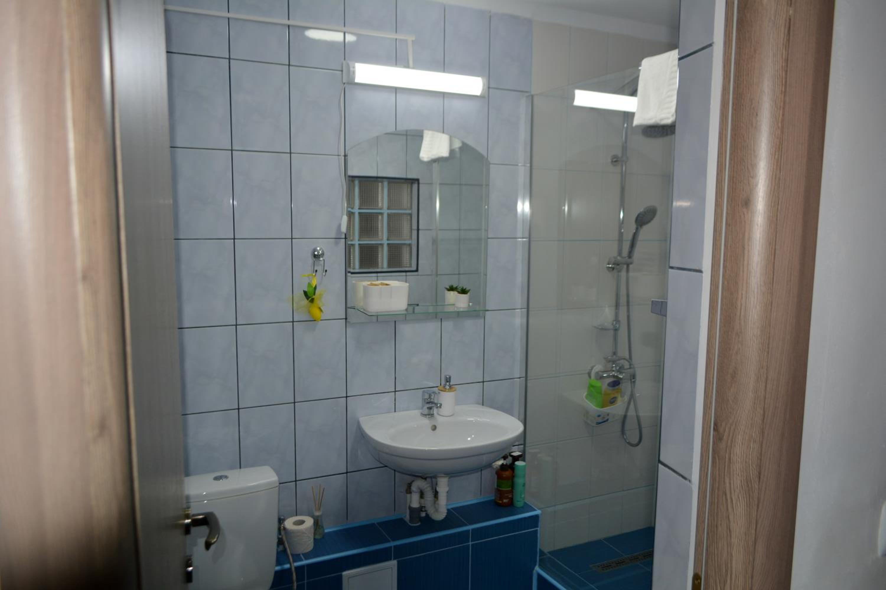 Victor Residence 38