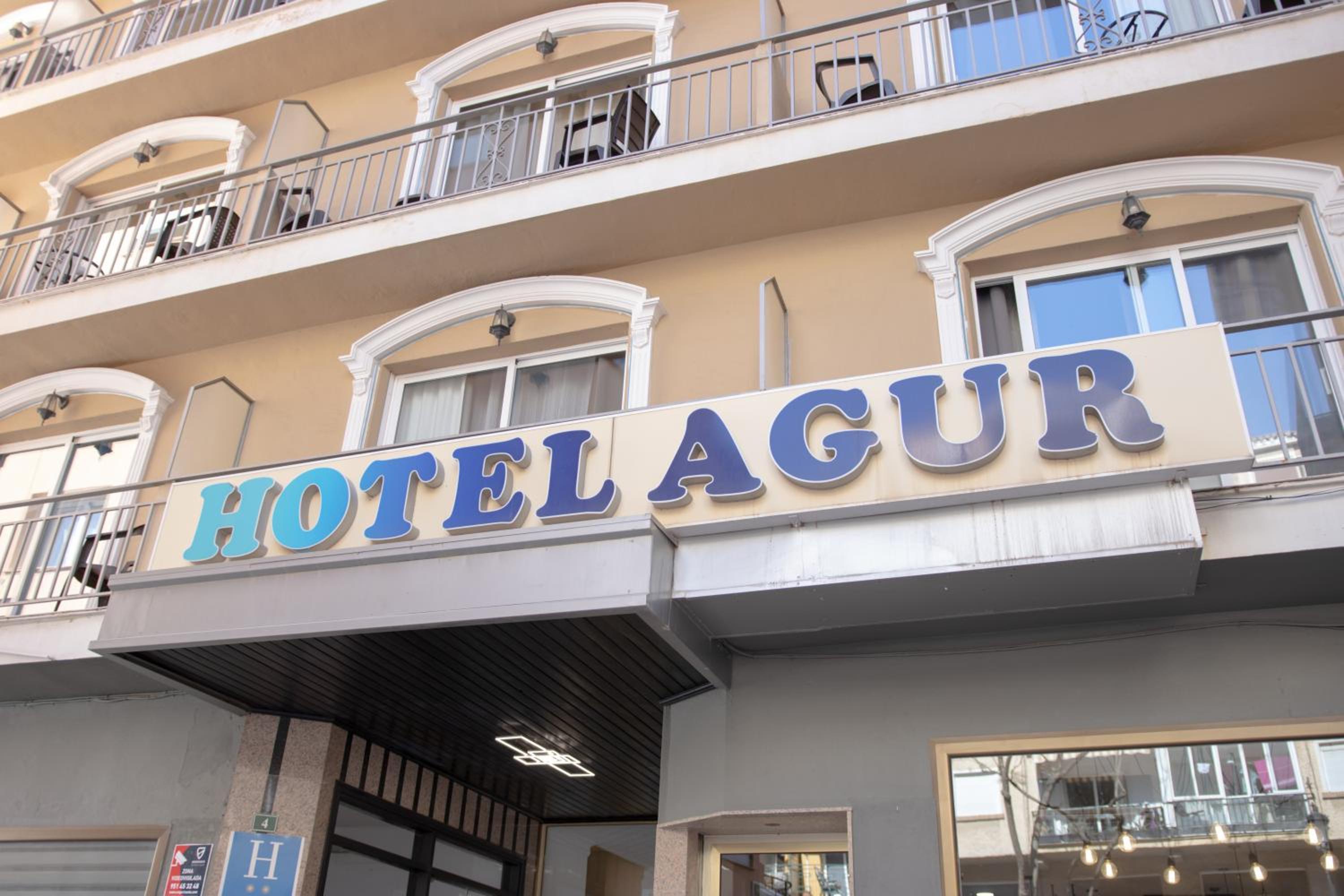 Hotel Agur - Image 1