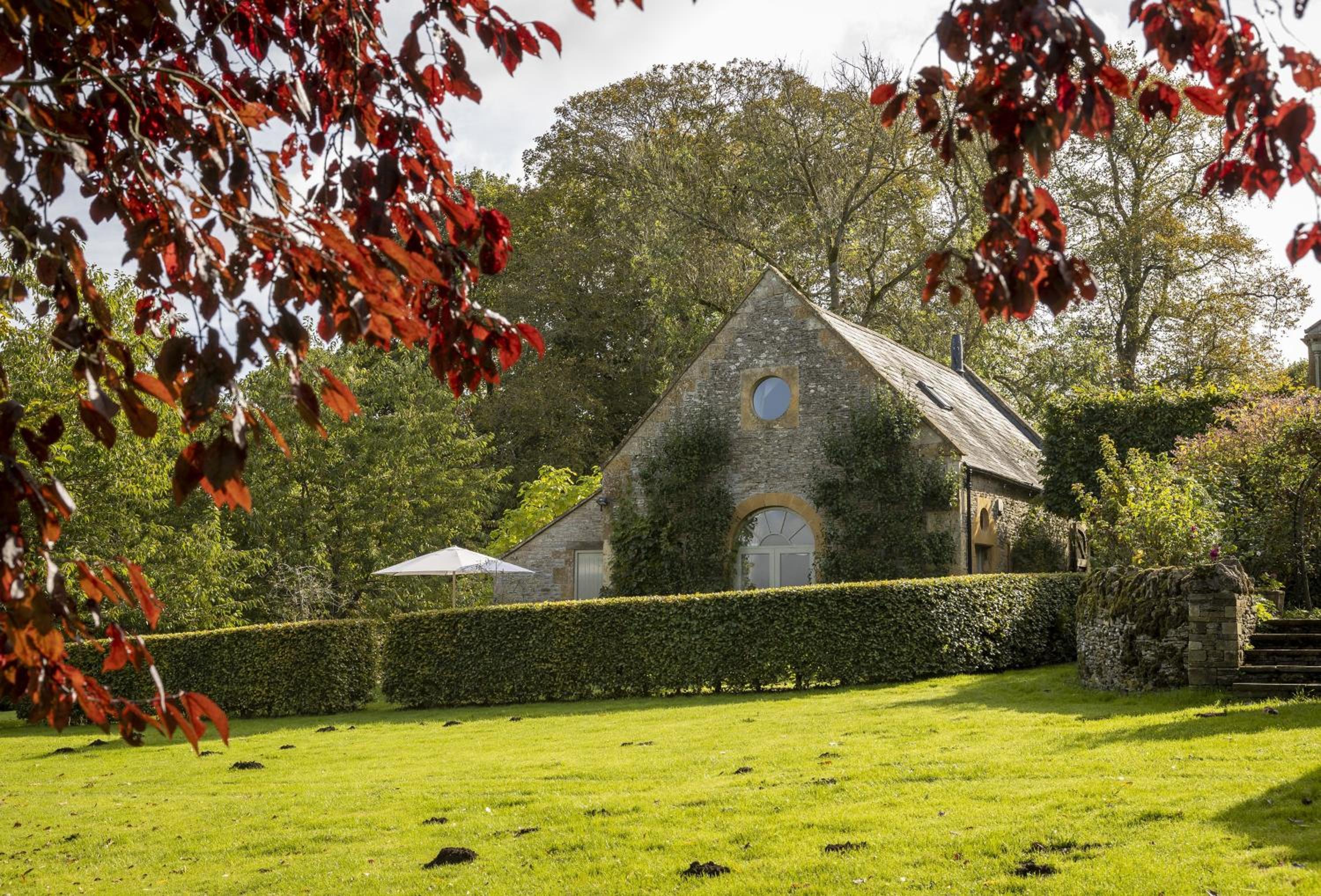 Coach House Hawling