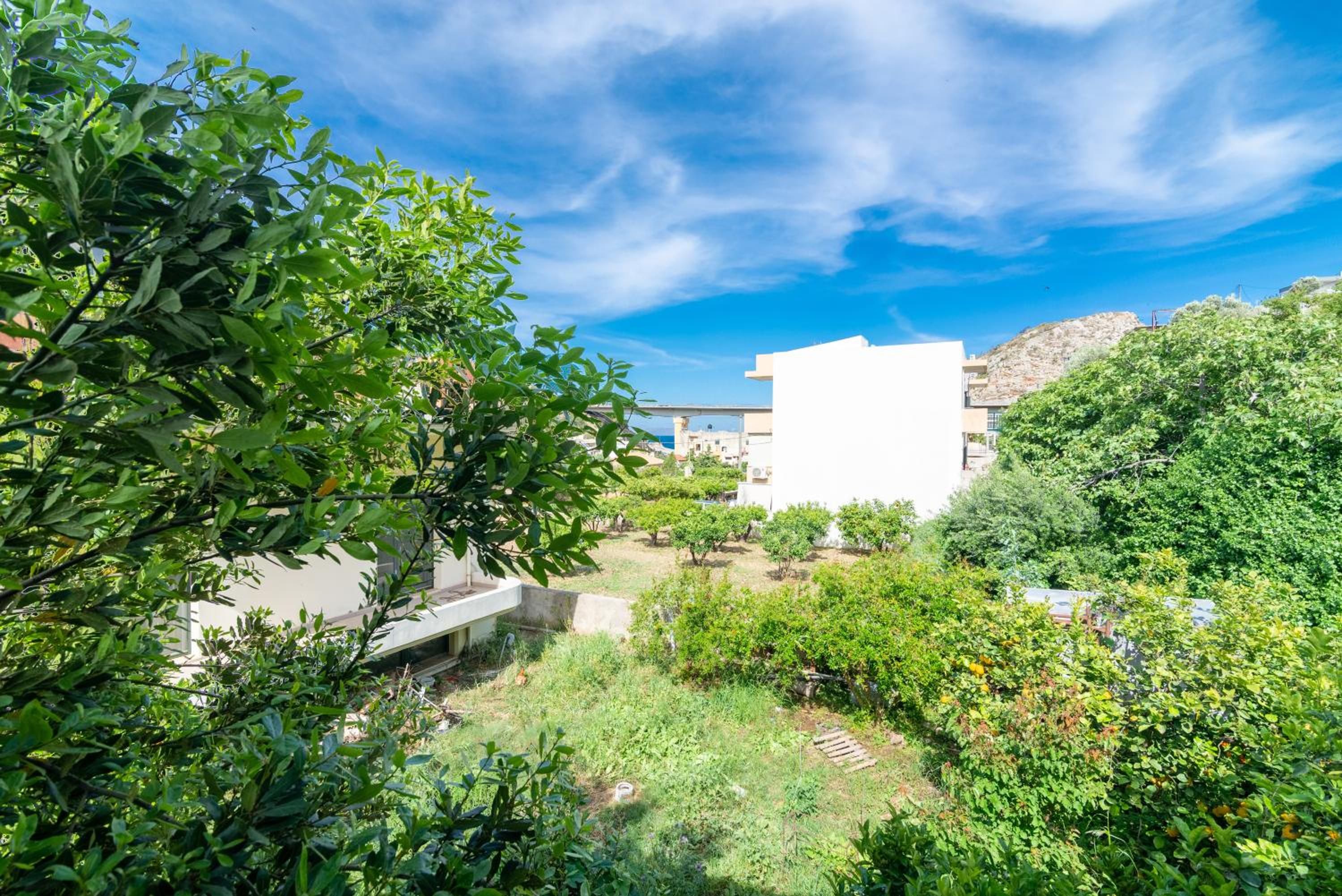 Ceronia Renovated House near the Beach photo 5