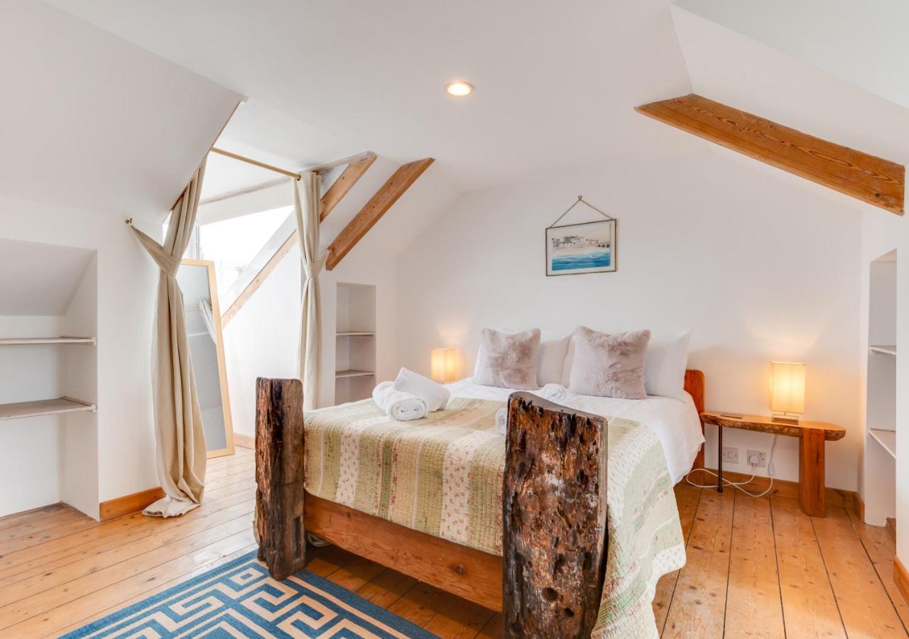 2 Bed in St. Ives oc-6acarr view 4