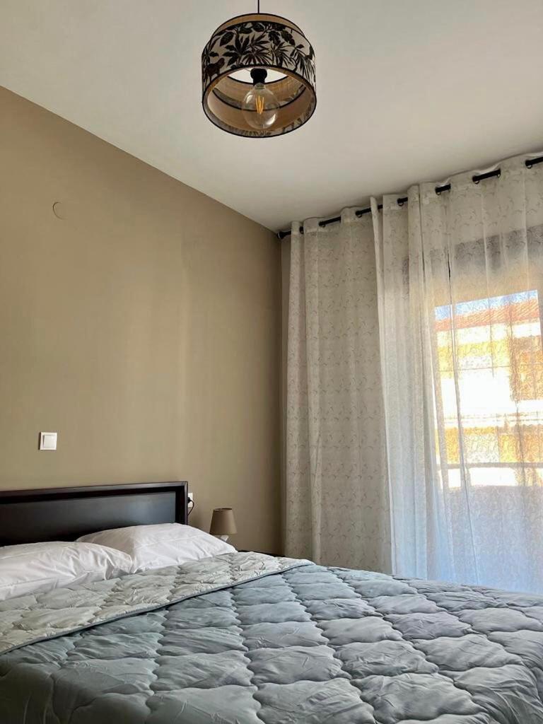 Emiliya M view 3