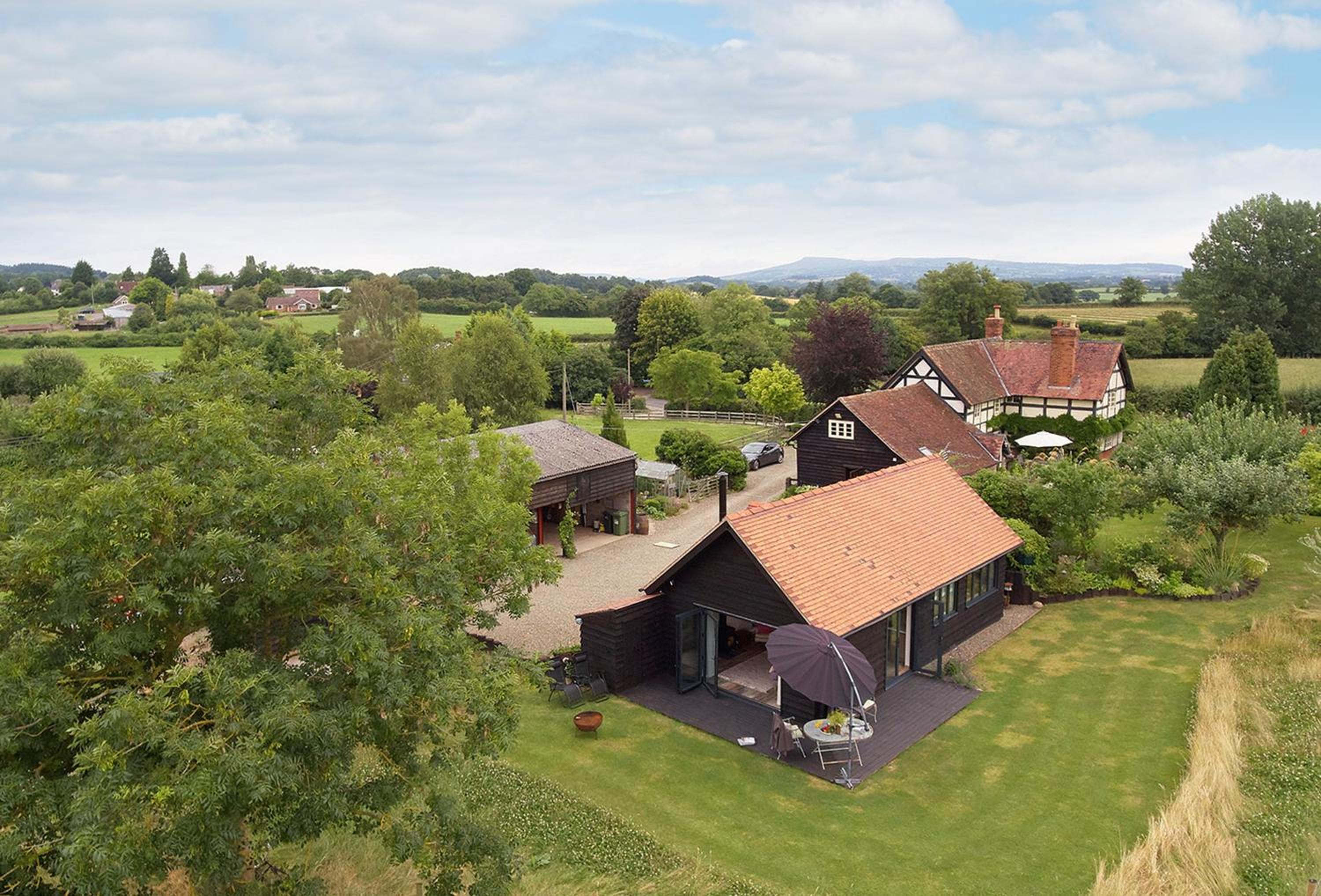 Broomers Barn