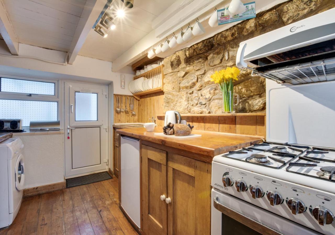 3 Bed in St Ives oc-bail06 view 5