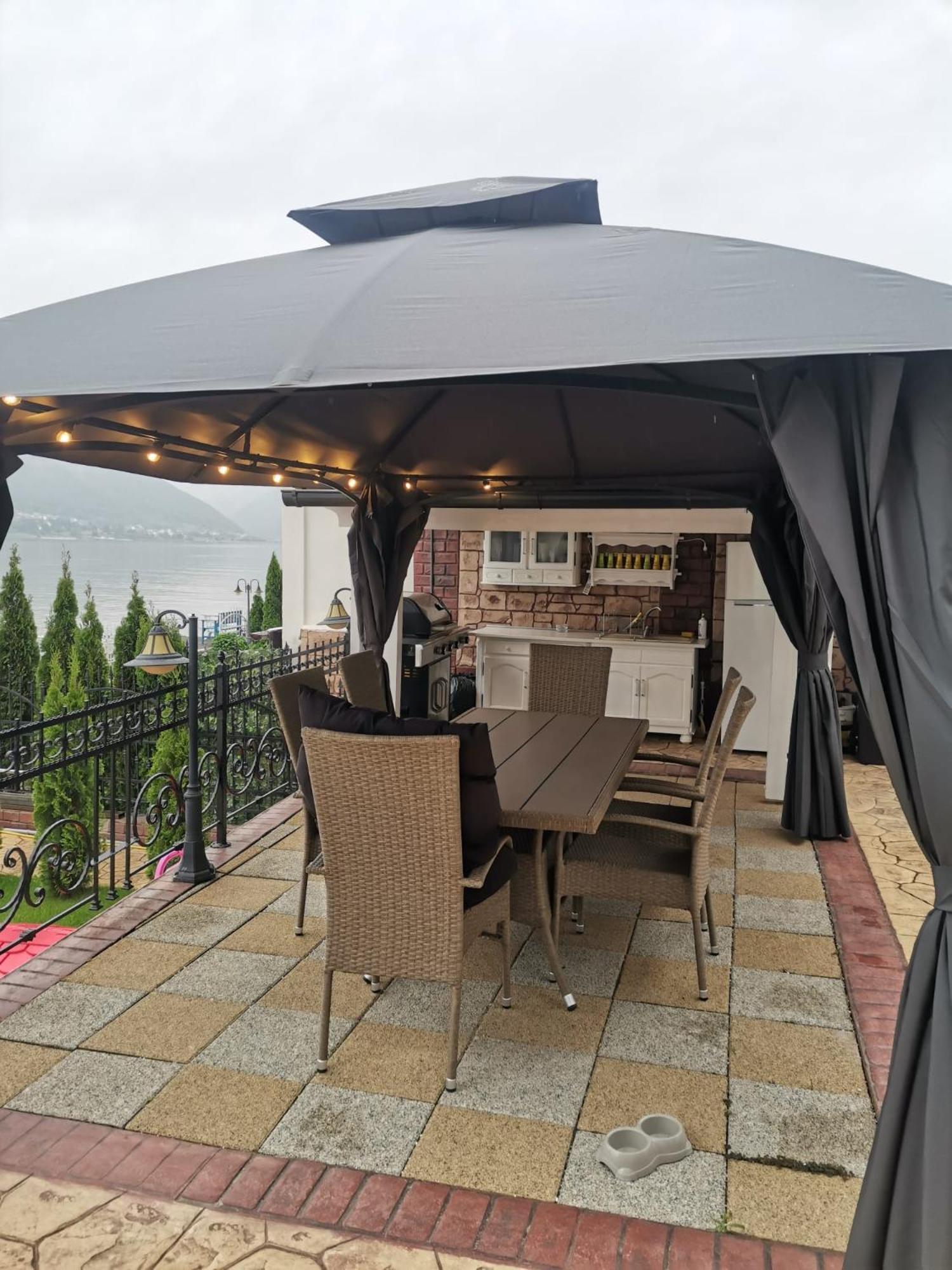 Casa Dorin view 2