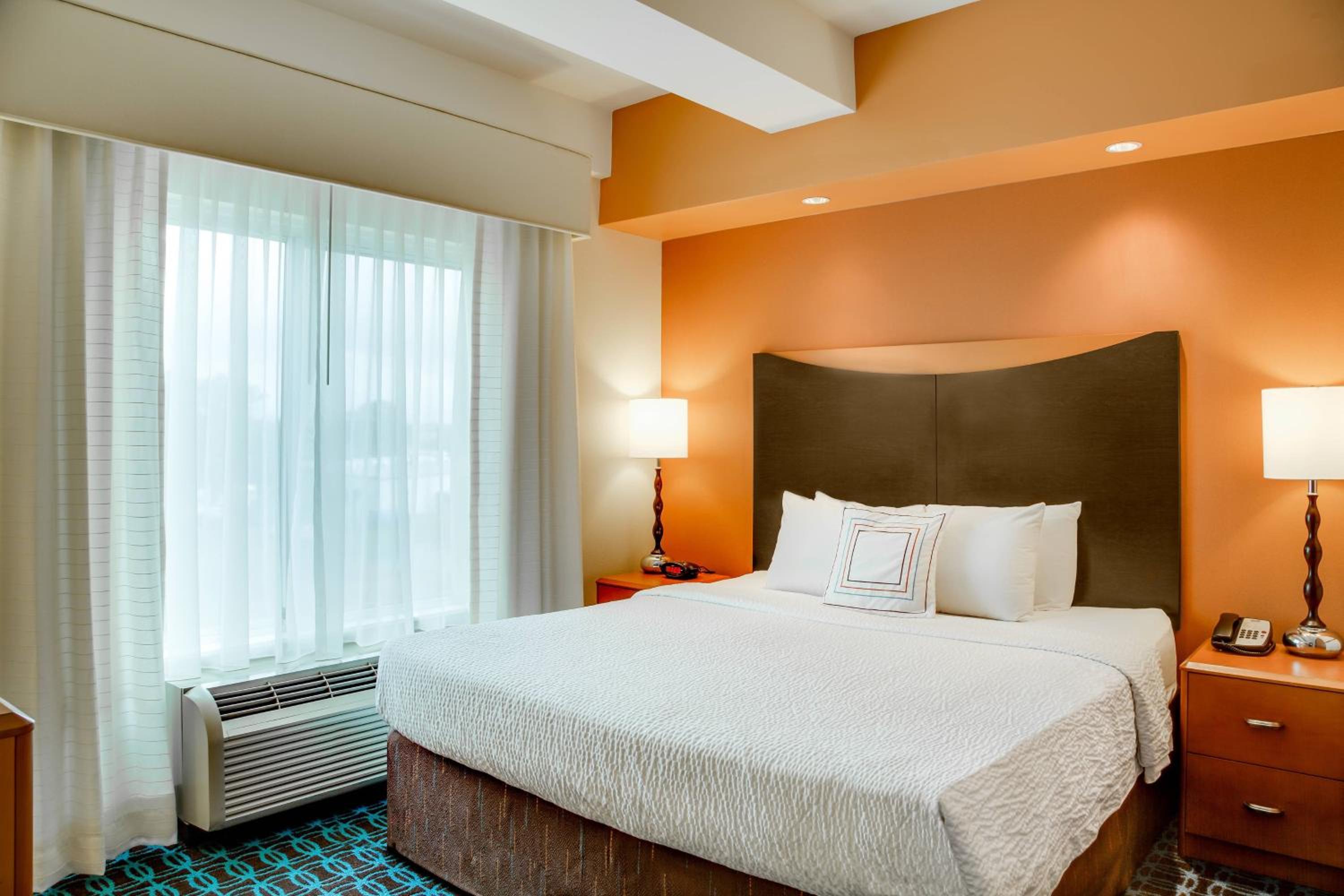 Lake City Vacations - Fairfield Inn  Suites Lake City - Property Image 1