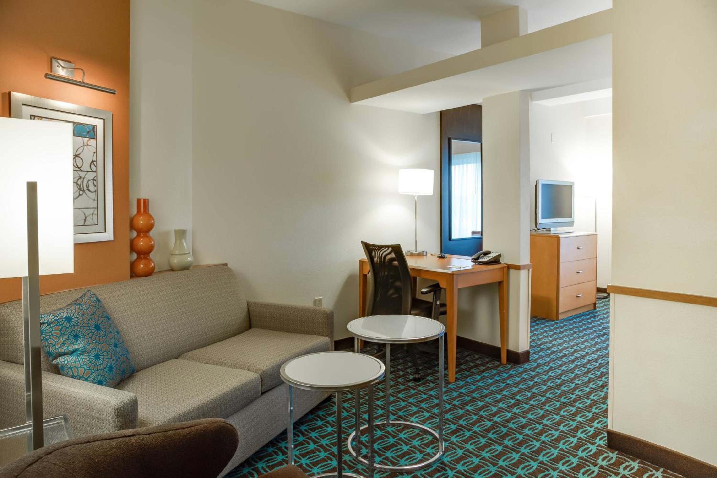 Lake City Vacations - Fairfield Inn  Suites Lake City - Property Image 11