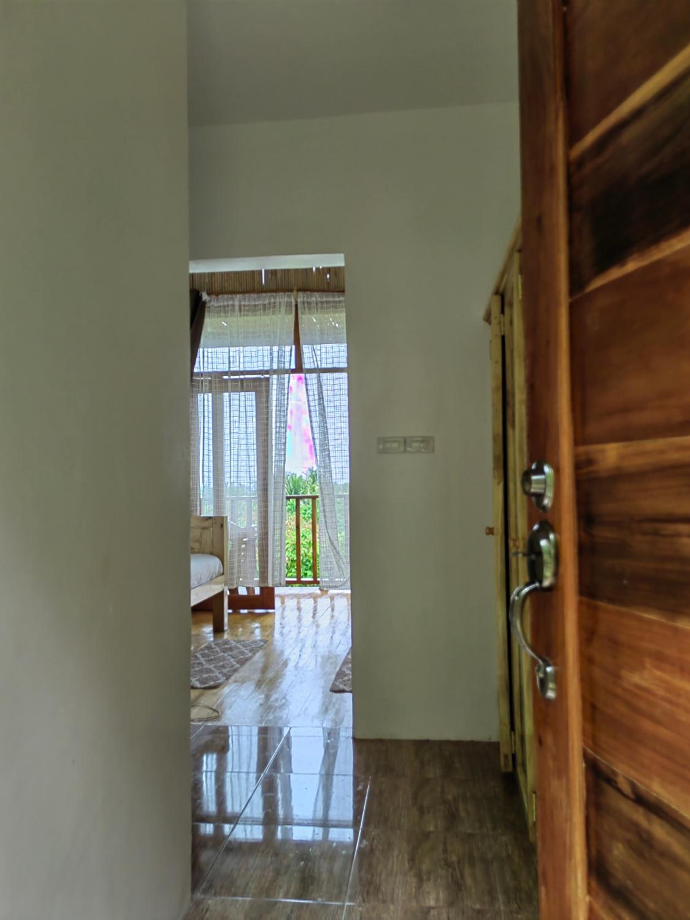 MHARI Bungalows and Rooms