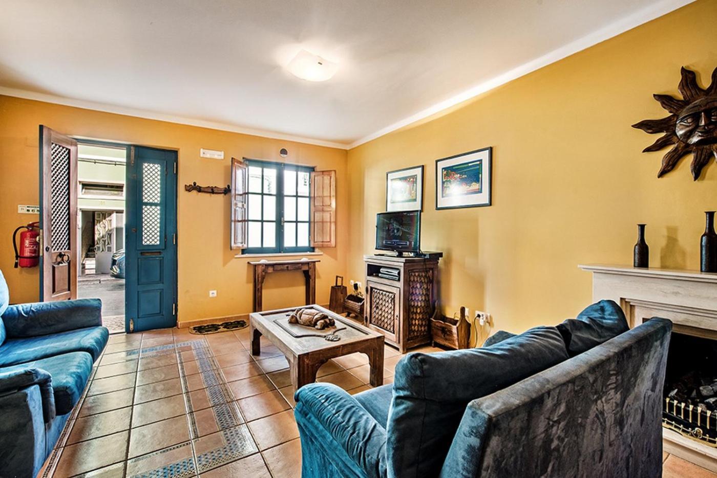Casa Central view 4