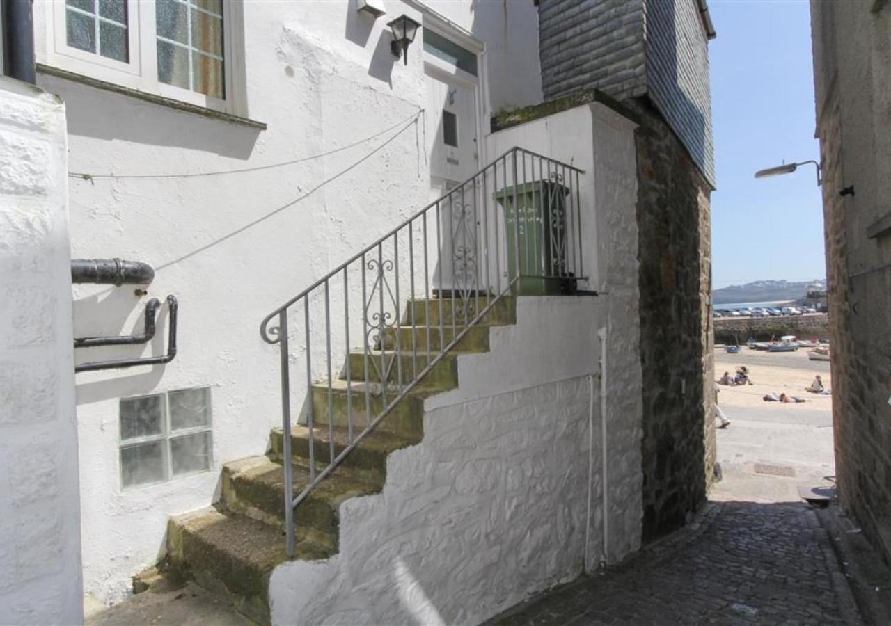 1 Bed in St Ives oc-chyr2 view 5