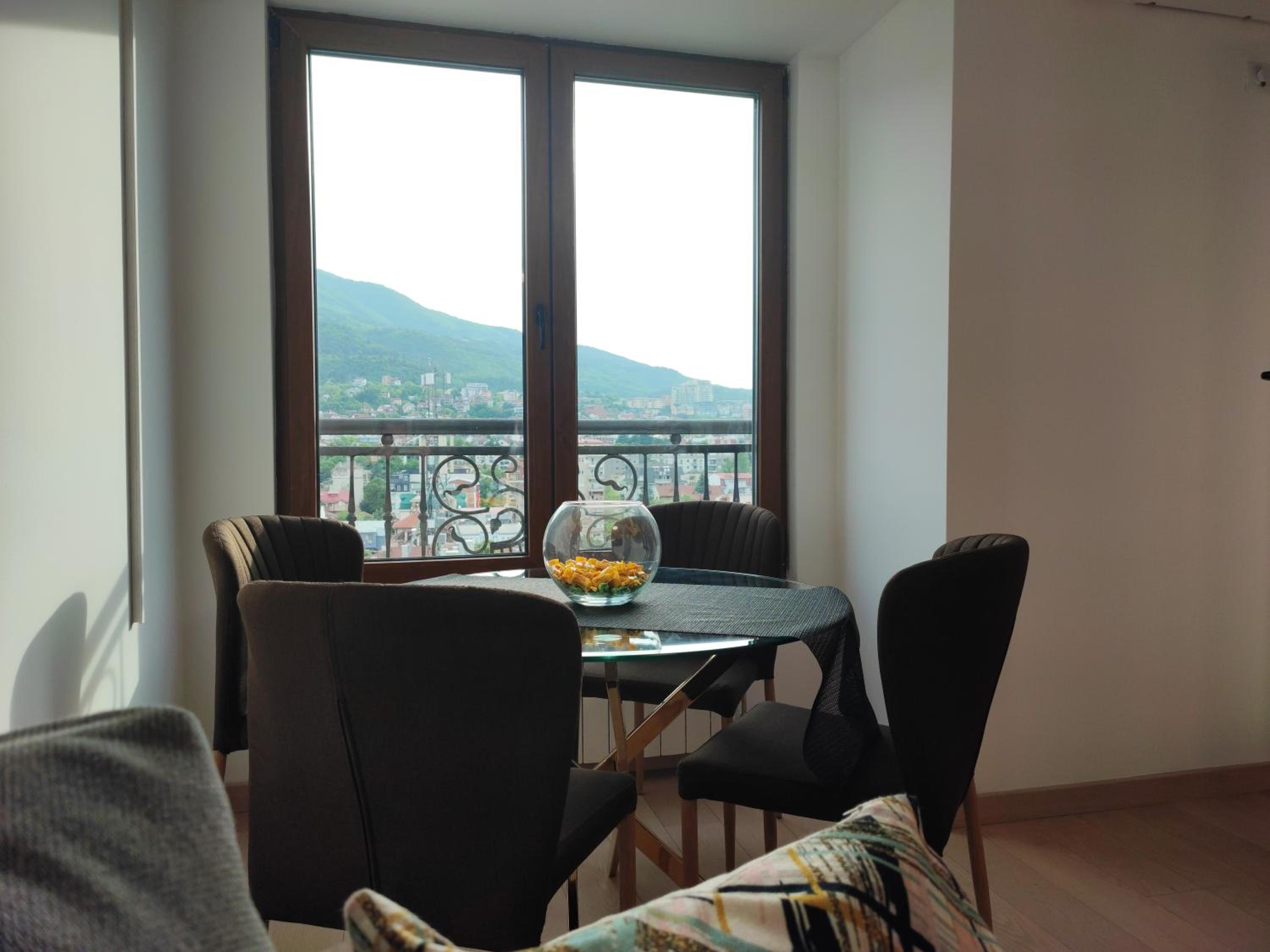 Grand View Apartment