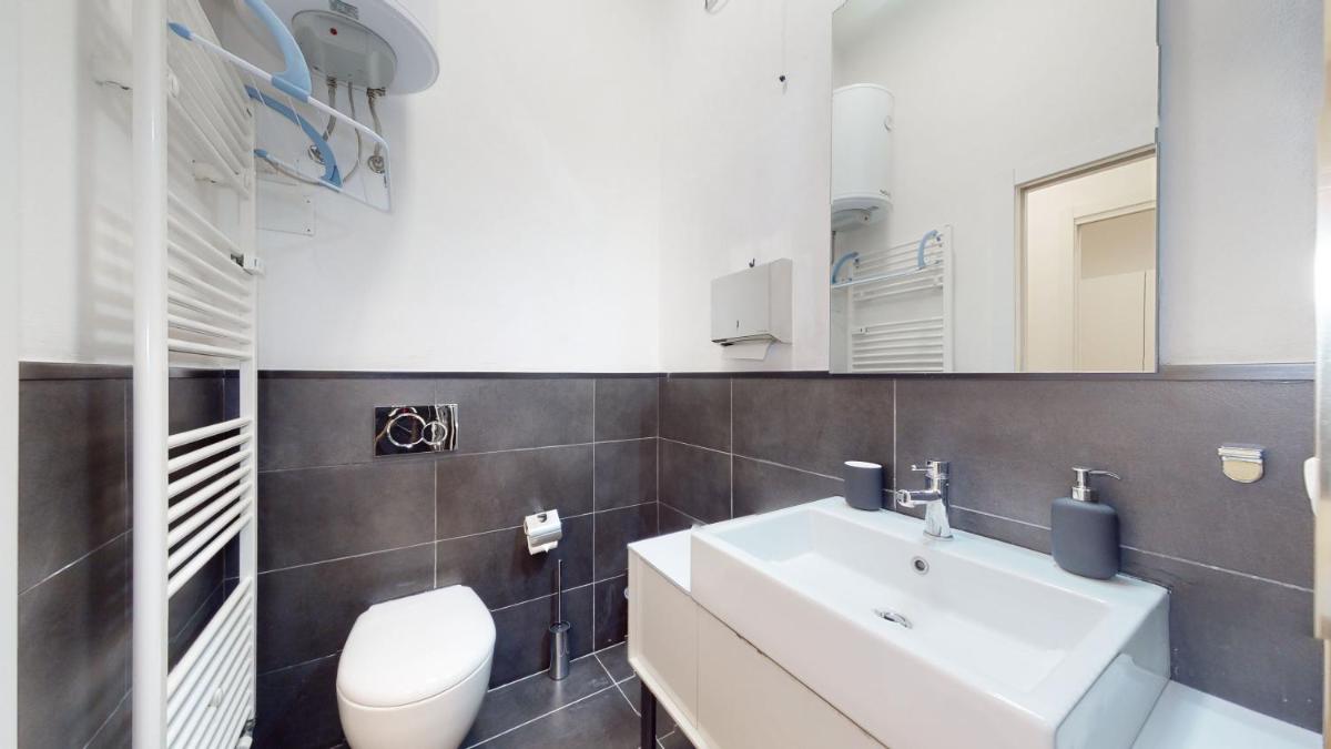 SAHI - Dei dell'Olimpo apartments Porta Romana