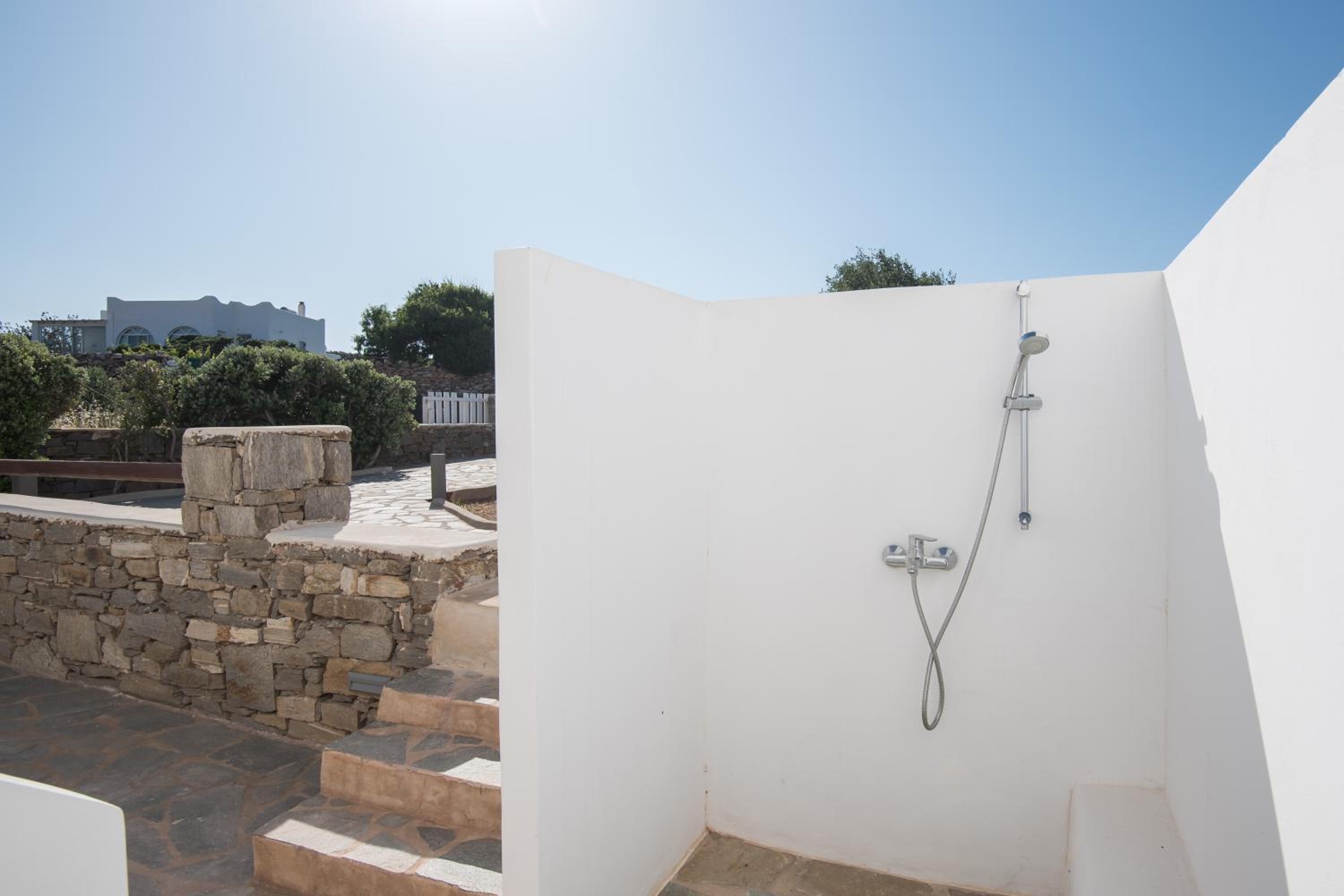 Seaview Villa Euterpe view 4