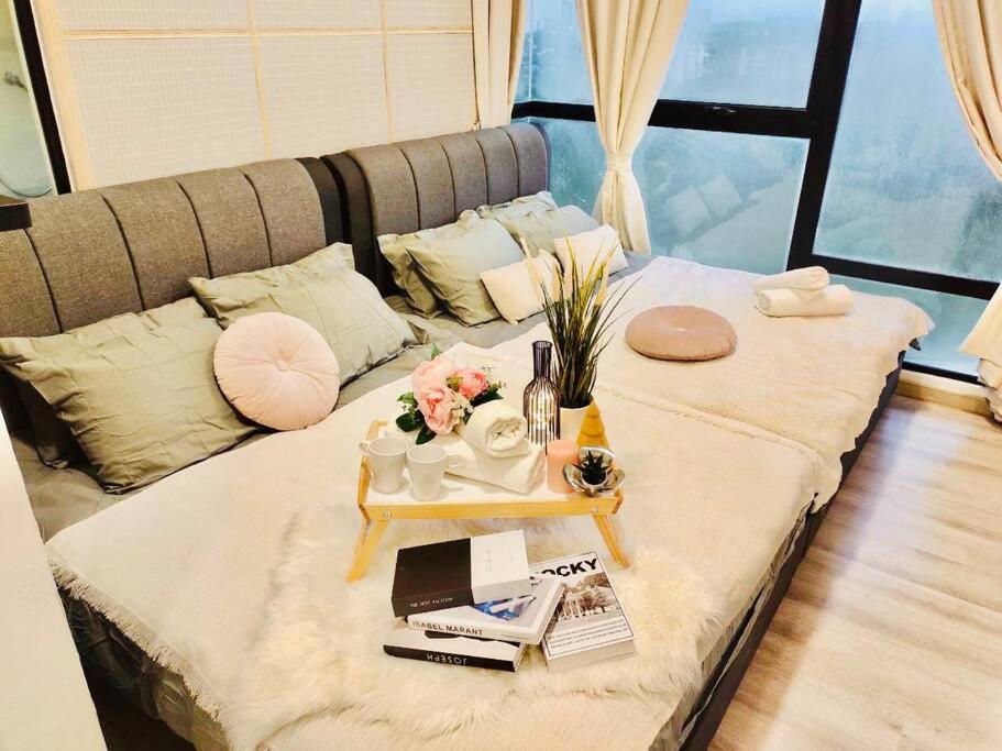 Mosaic Residence Mid Valley South Key BY R9 Homestay