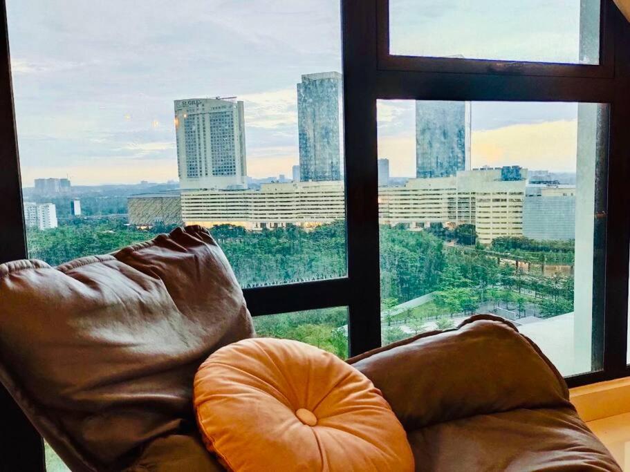 Mosaic Residence Mid Valley South Key BY R9 Homestay