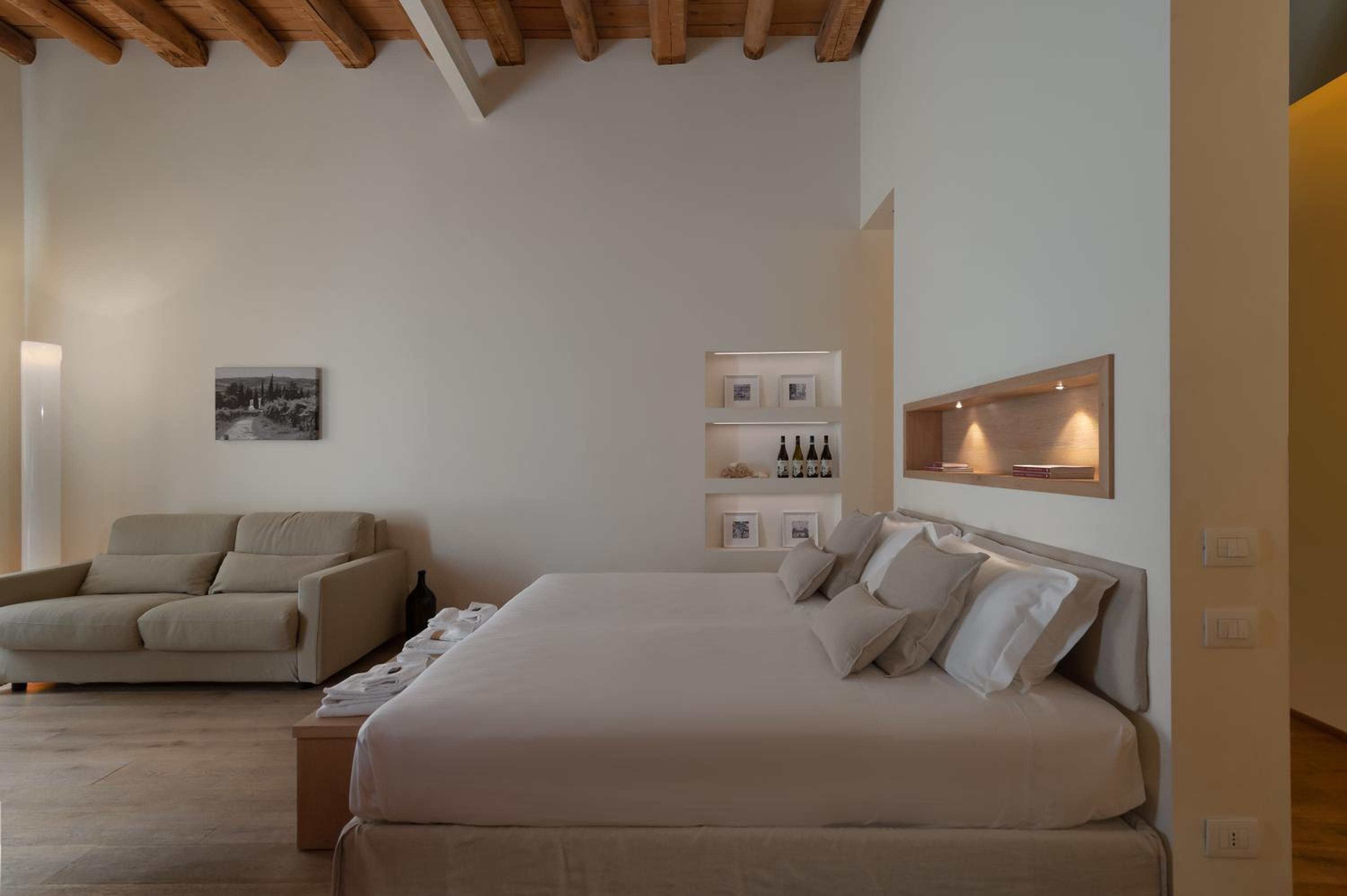 Massimago Wine Suites