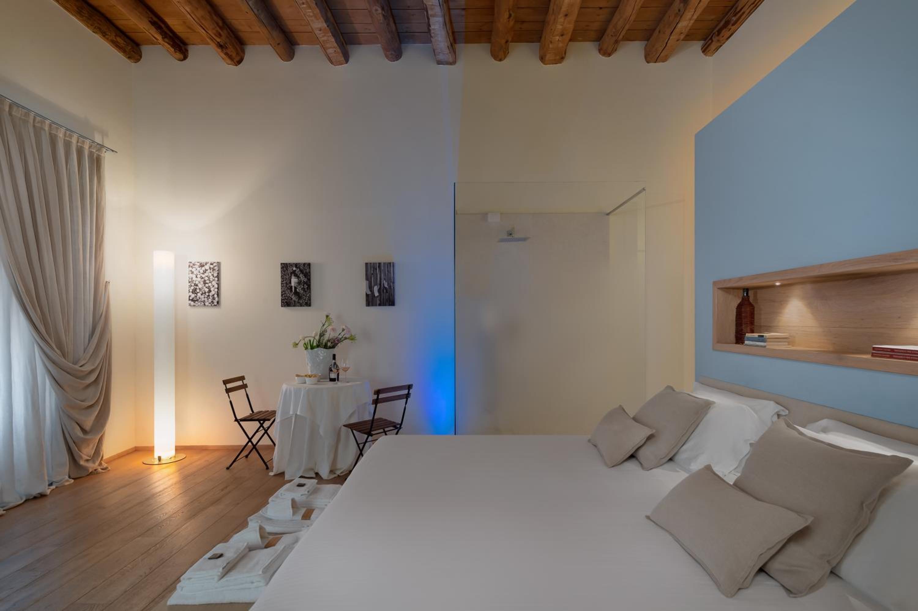 Massimago Wine Suites