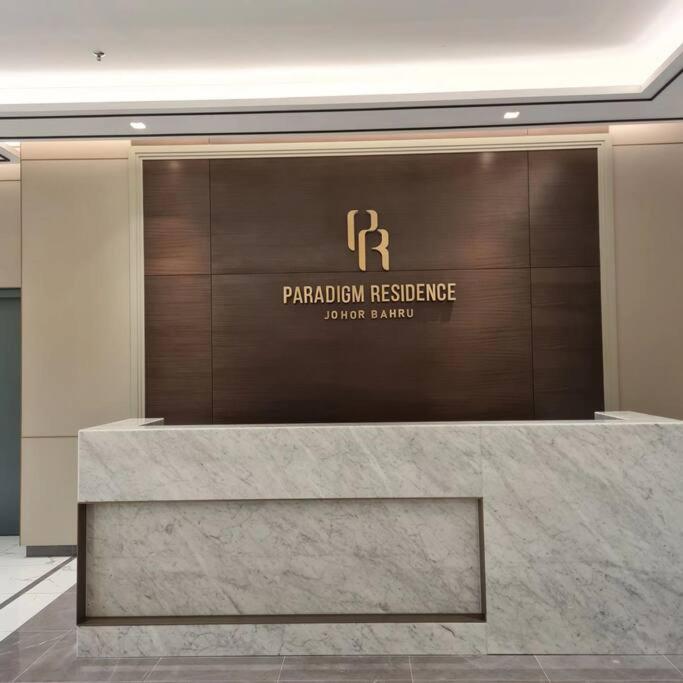 Paradigm Residence 3 bedrooms above Paradigm Mall for 8 pax by GDRAGON HomeStay