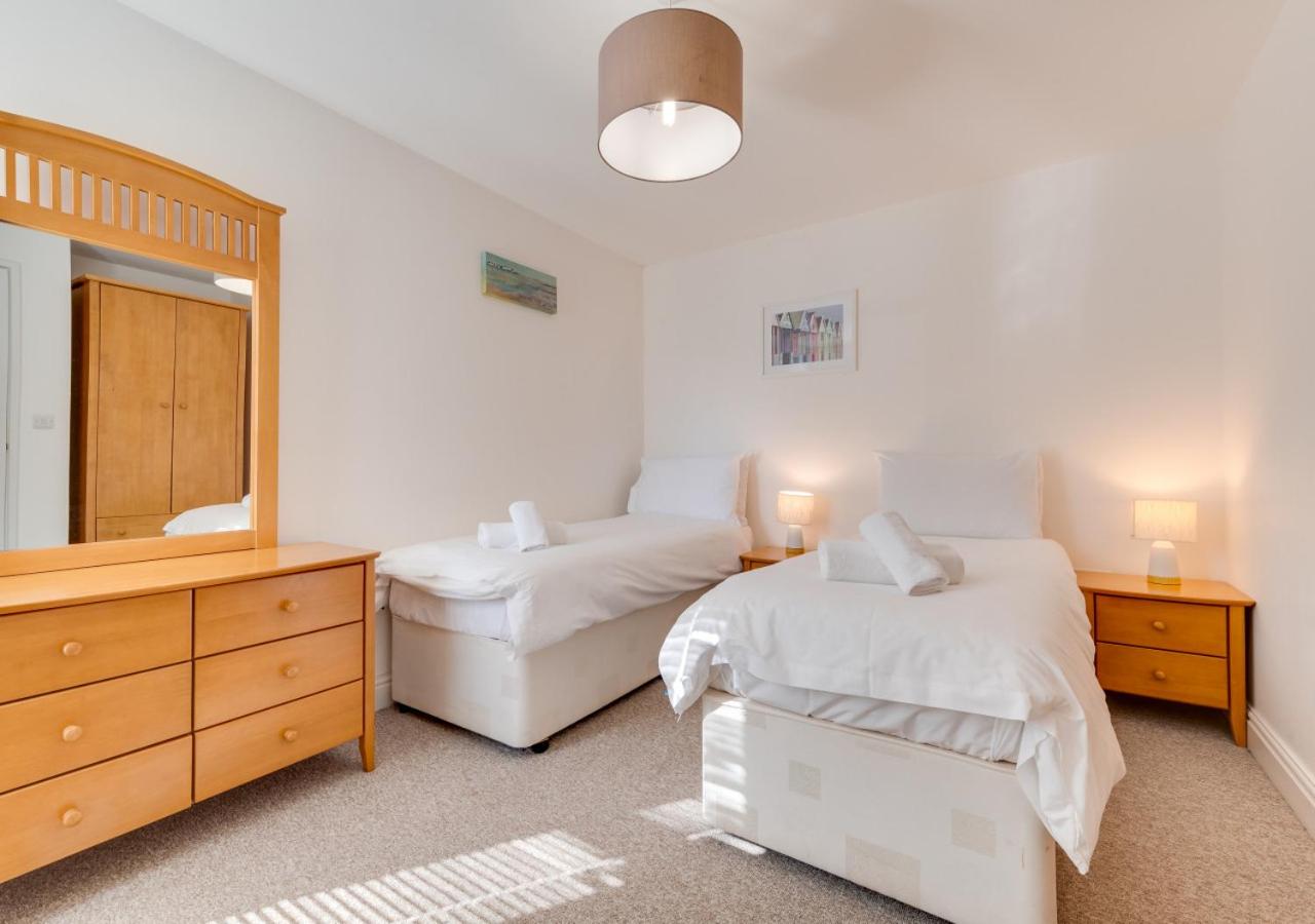 2 Bed in St Ives oc-pedtc1