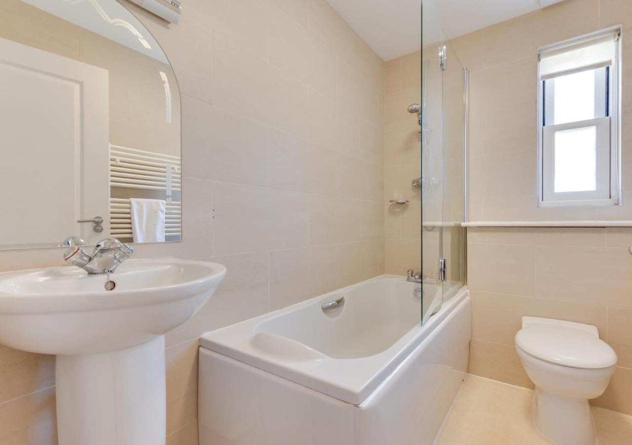 2 Bed in St Ives oc-pedtc1