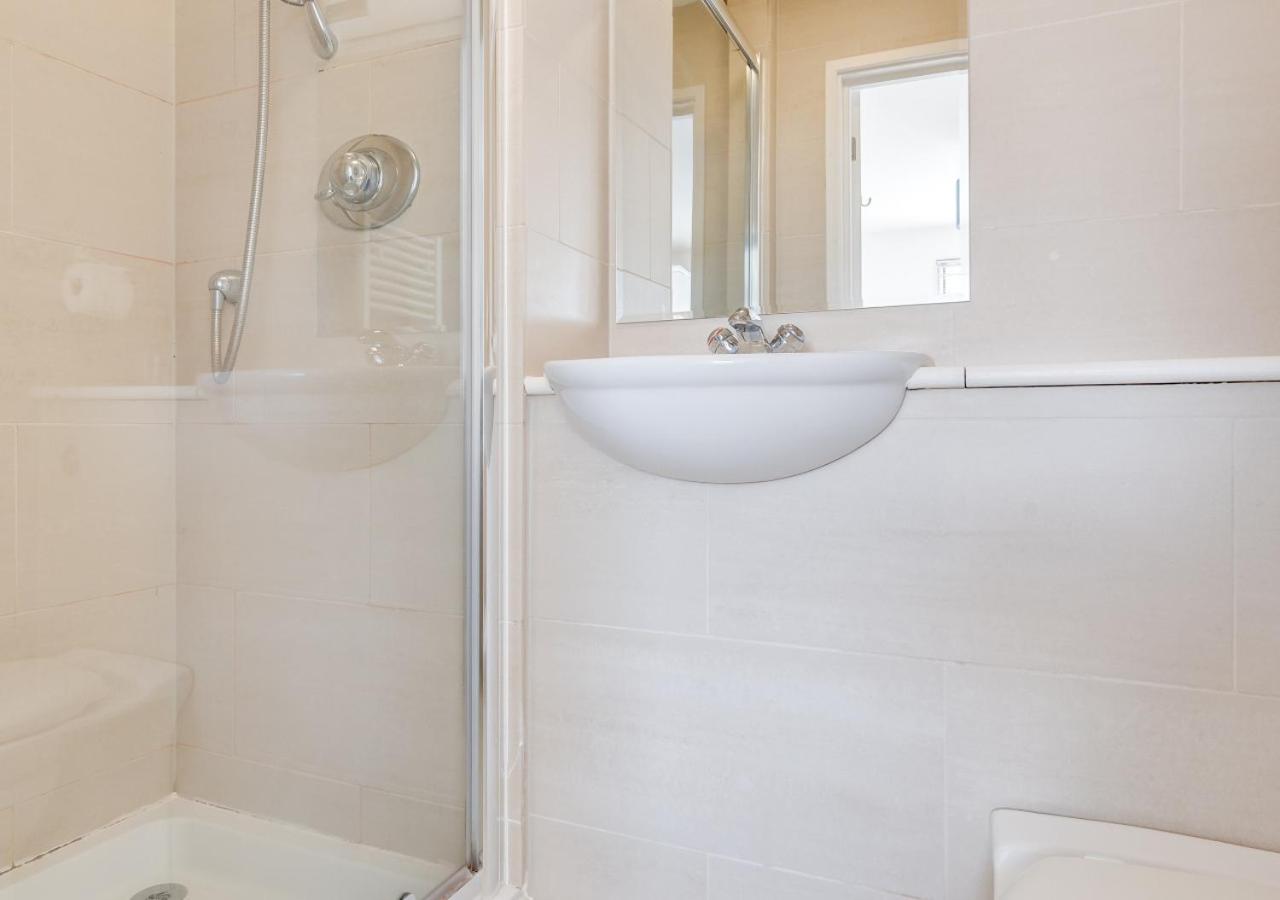 2 Bed in St Ives oc-pedtc1