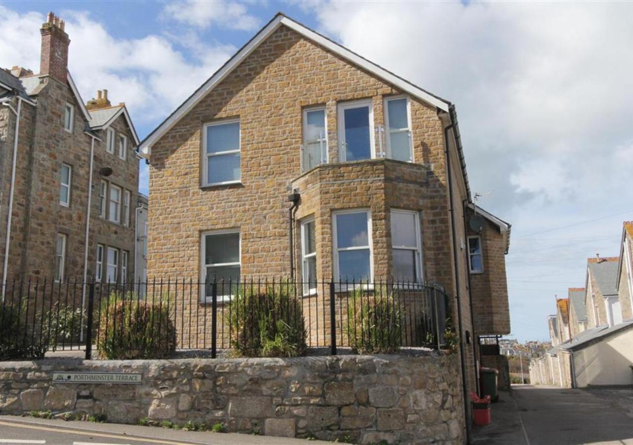 2 Bed in St Ives oc-pedtc1