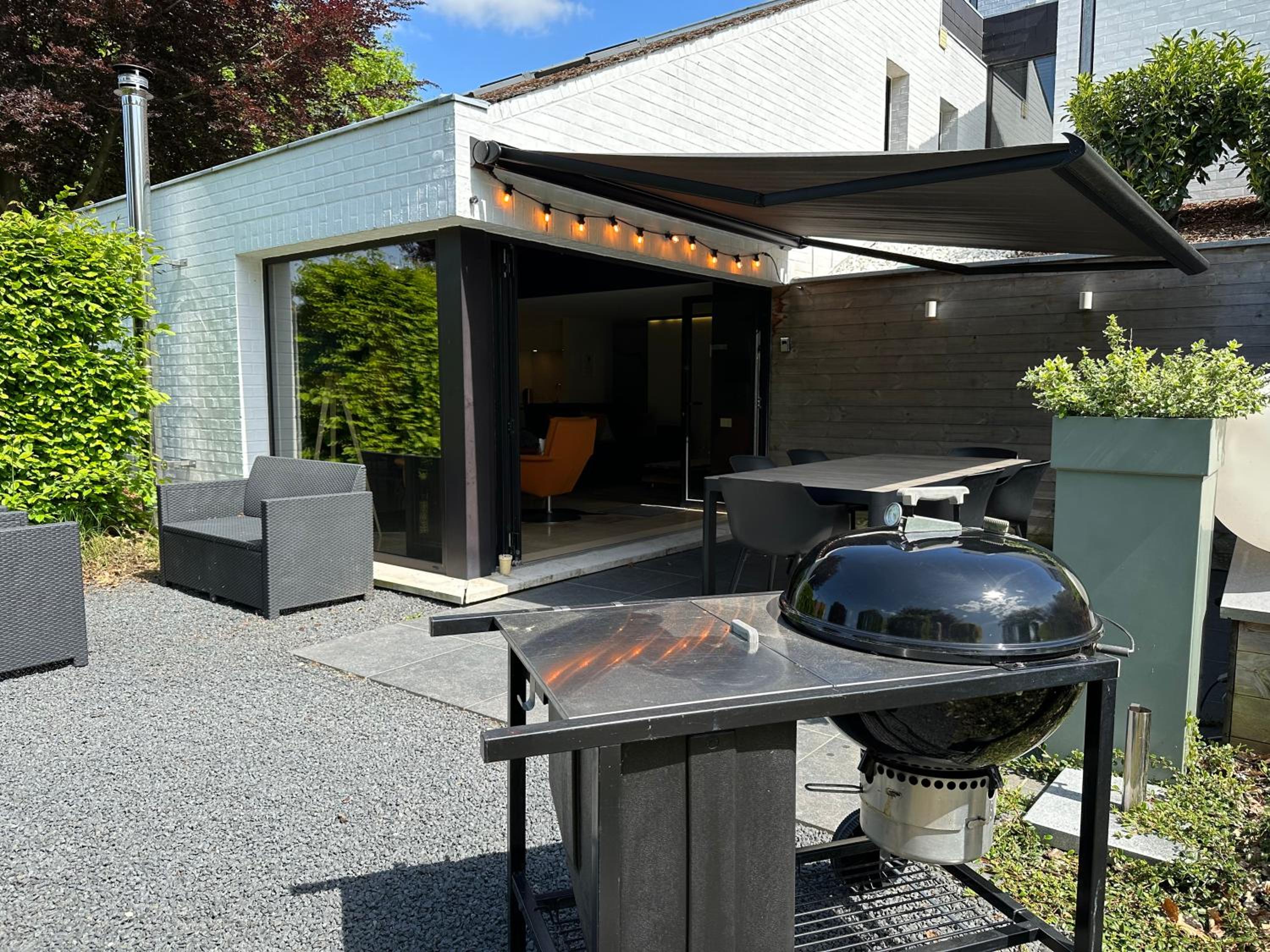 Sakura Lodging view 2