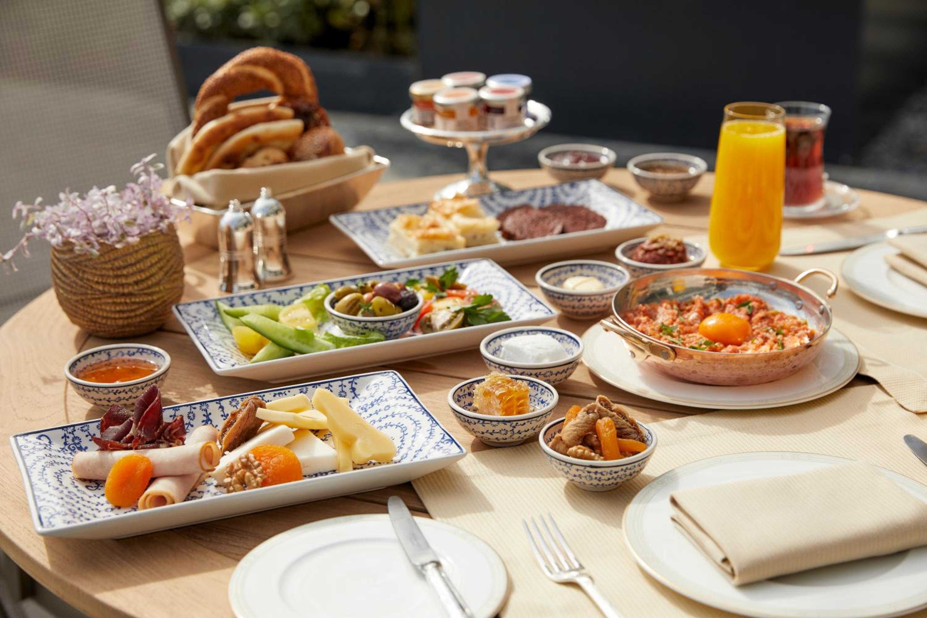 The Peninsula İstanbul - Image 32