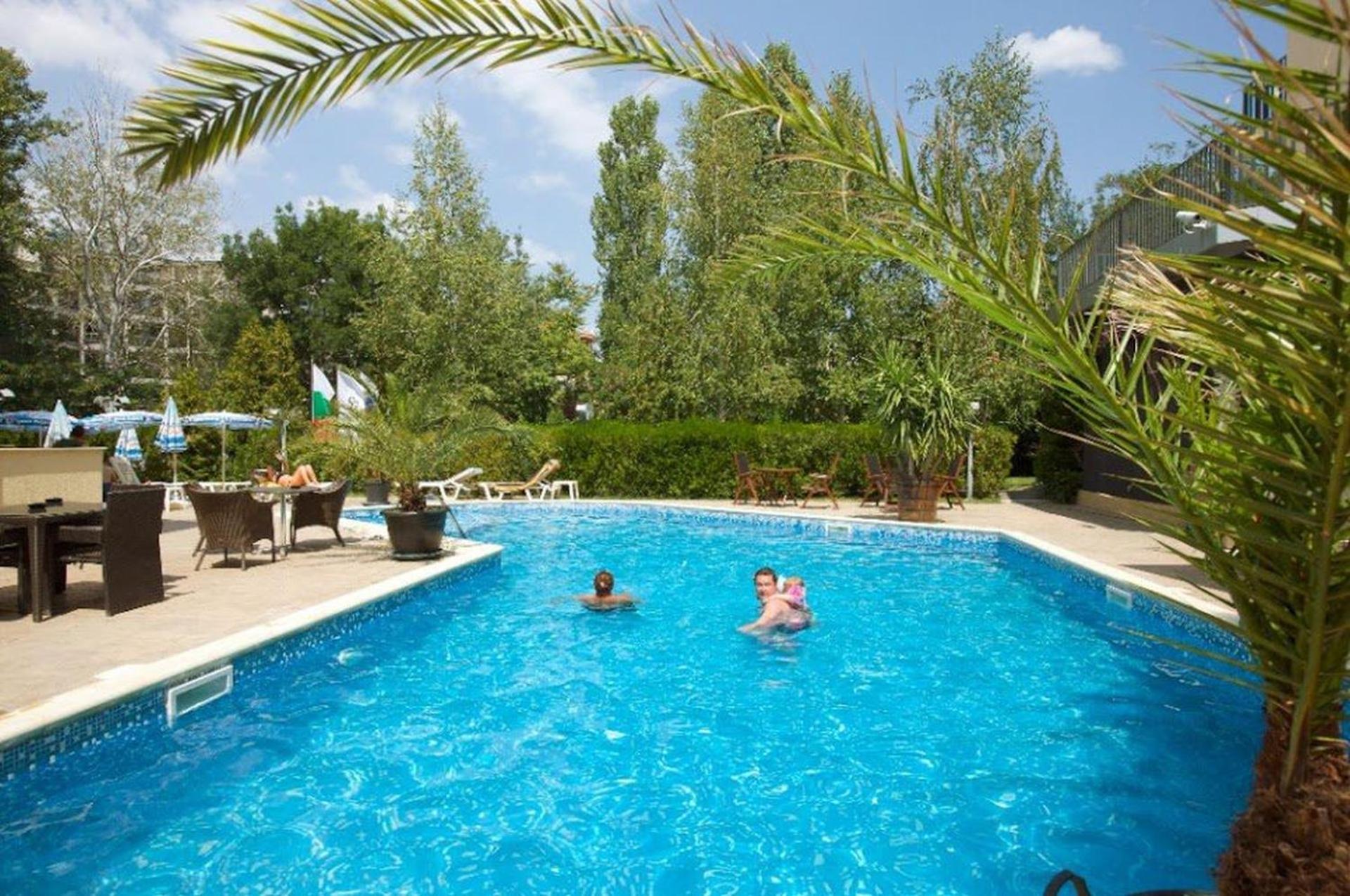 Sapphire Holiday Apartments