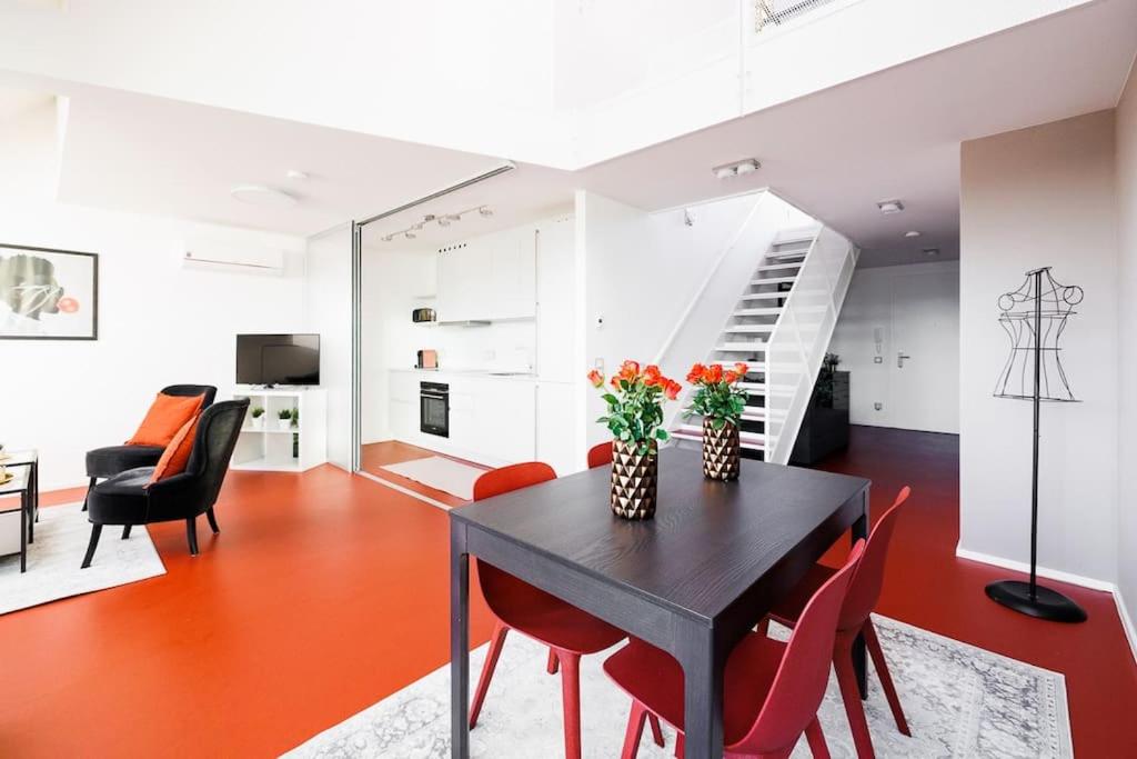 Julius 25 - Modern Comfort, 5 Mins to City Center