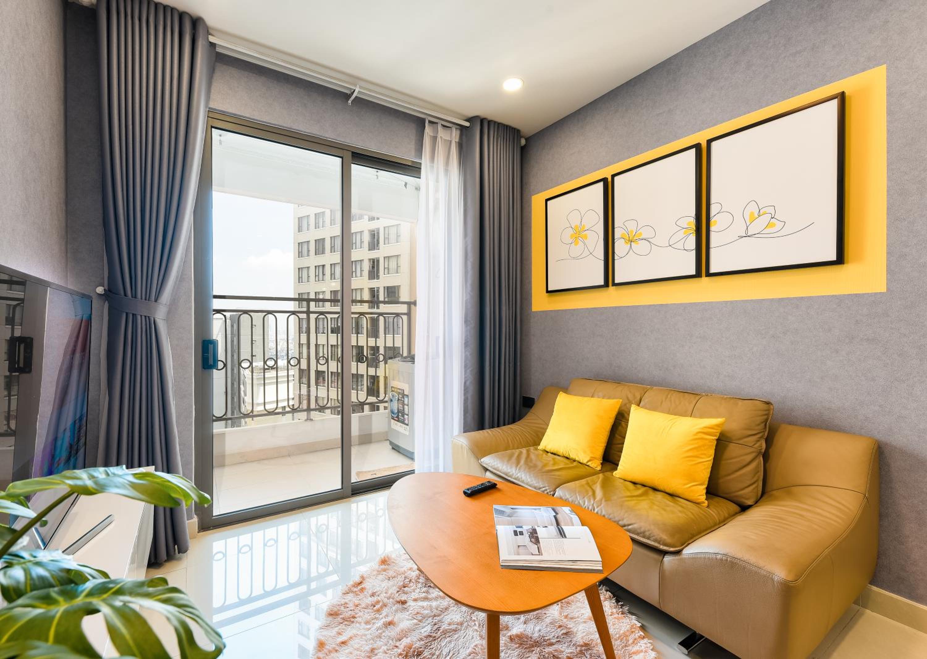 Anna Apartment