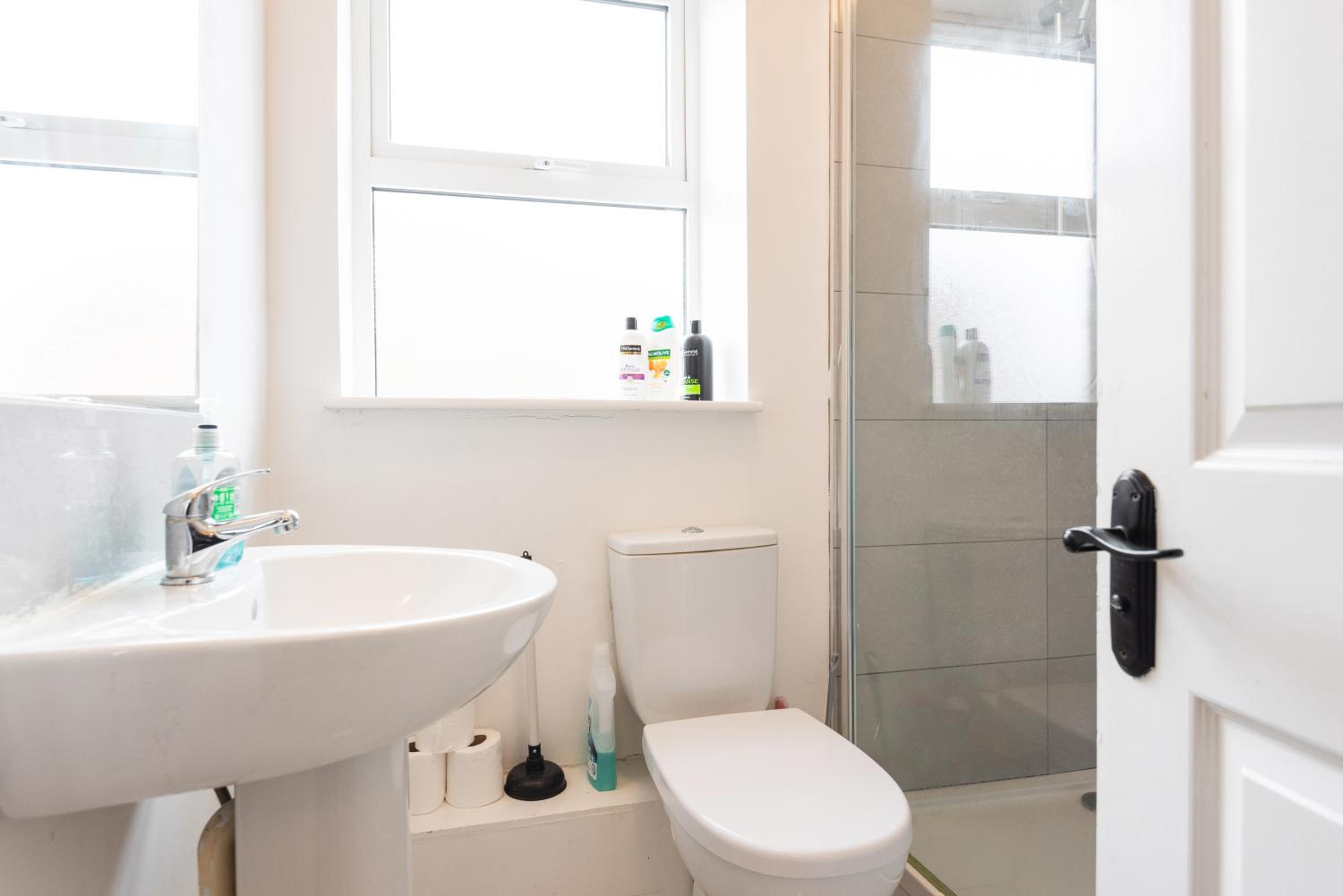 Central Dublin Apartment Near Guinness & Heuston Station