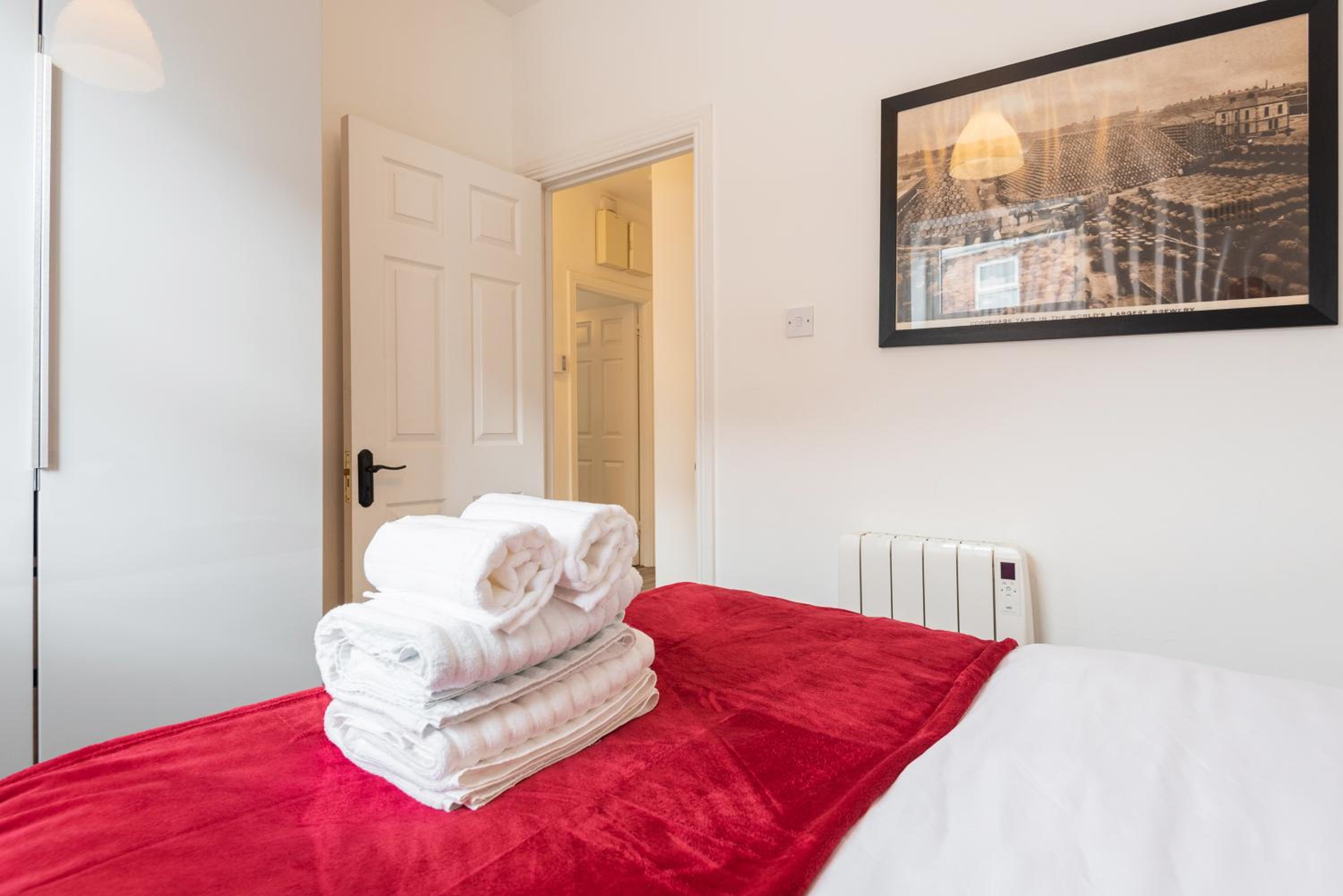 Central Dublin Apartment Near Guinness & Heuston Station