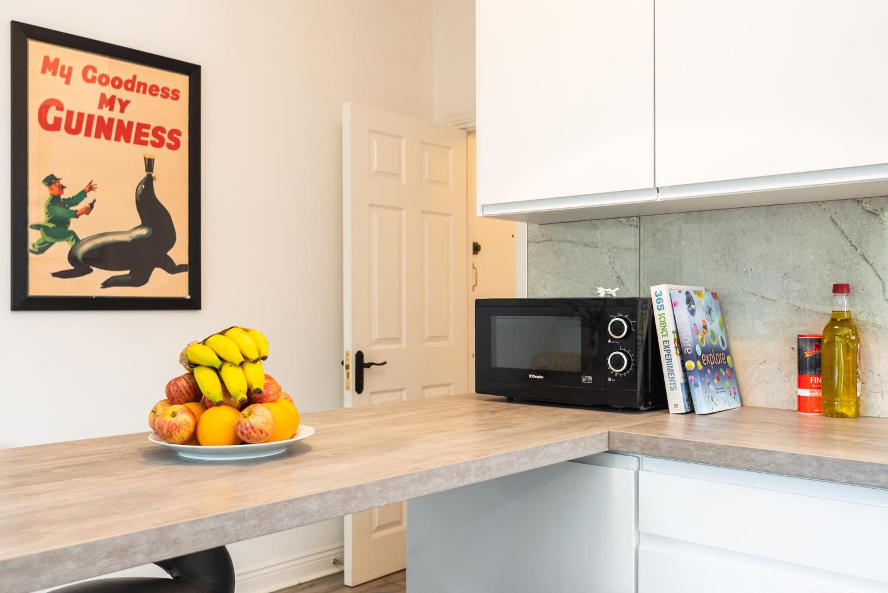 Central Dublin Apartment Near Guinness & Heuston Station