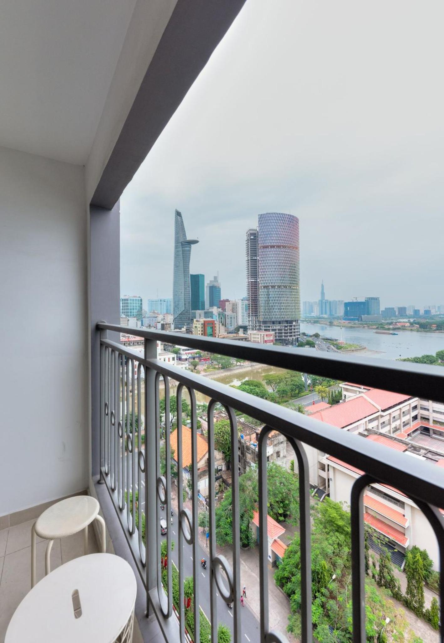Anna Apartment