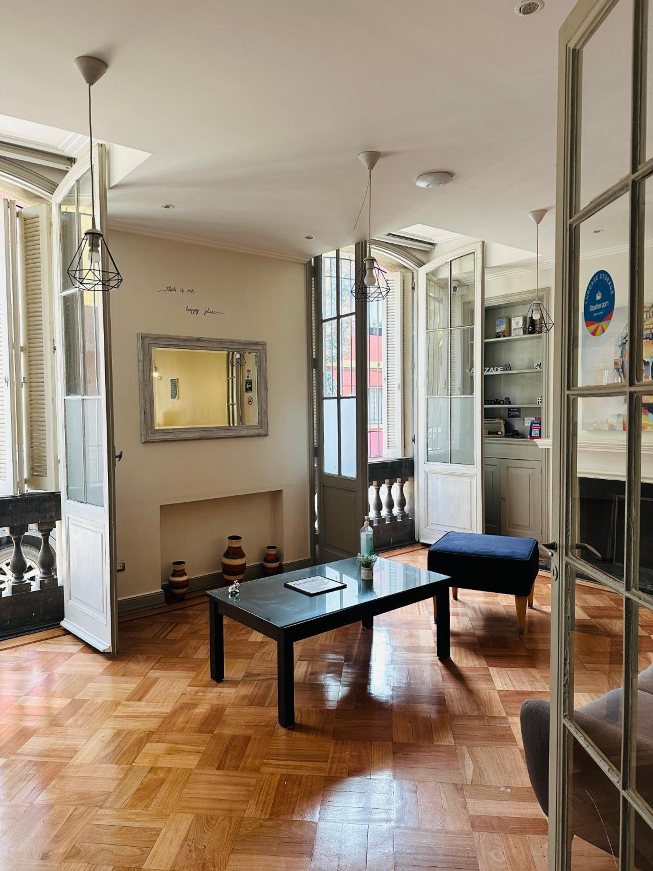 MAKTVB BRASIL GuestHouse Hostel Boutique en Barrio Brasil