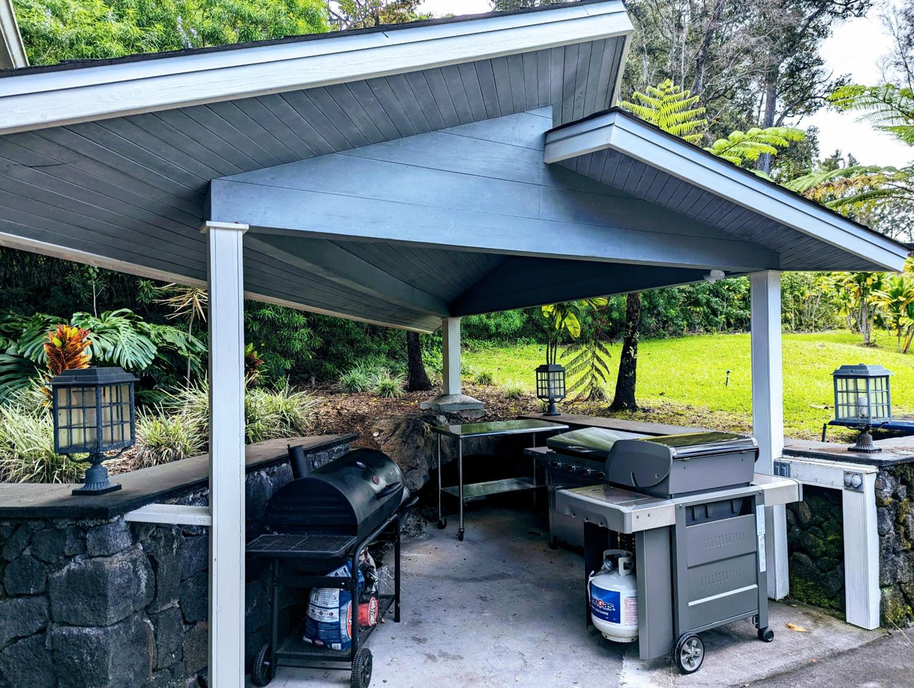 Ohia Kona Estates - An All Suites B&B
