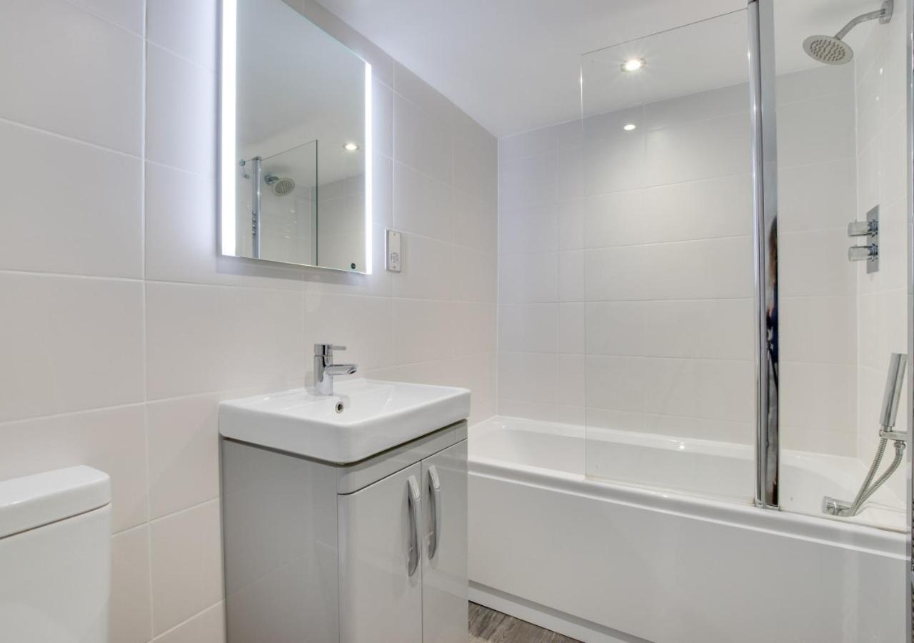 2 Bed in St Ives oc-tee009 view 4