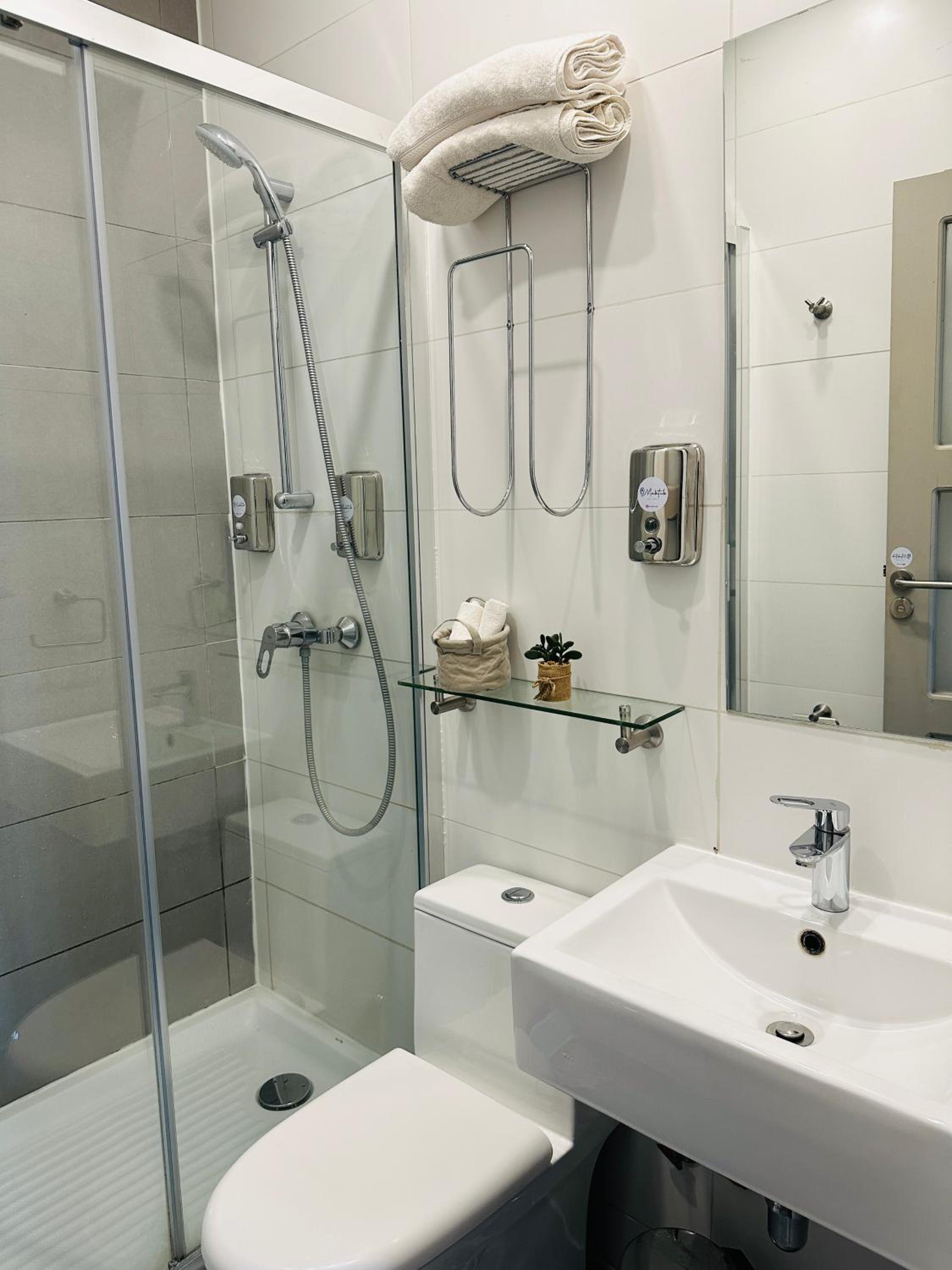 MAKTVB BRASIL GuestHouse Hostel Boutique en Barrio Brasil