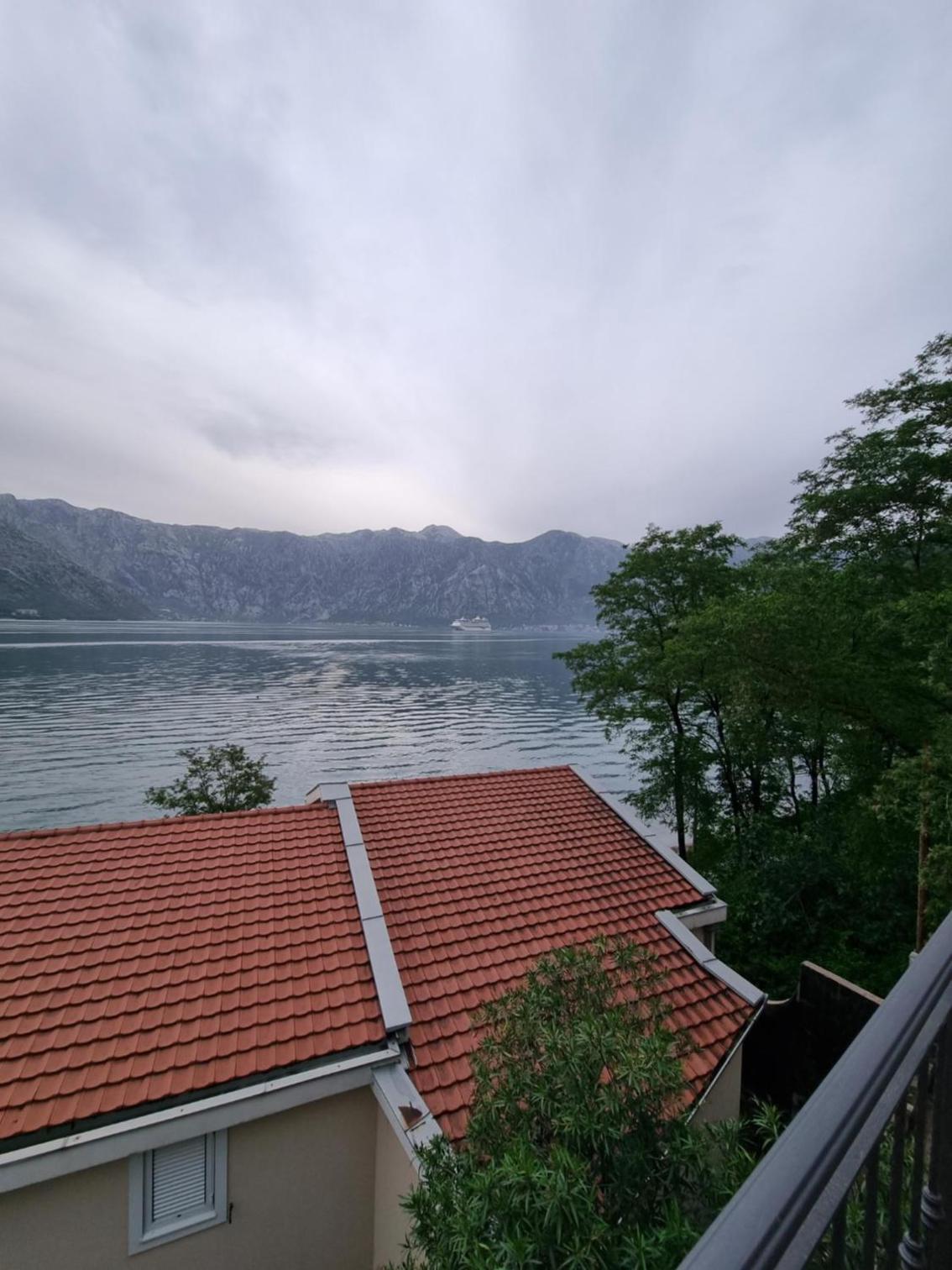 Holiday Home Cattaro view 3