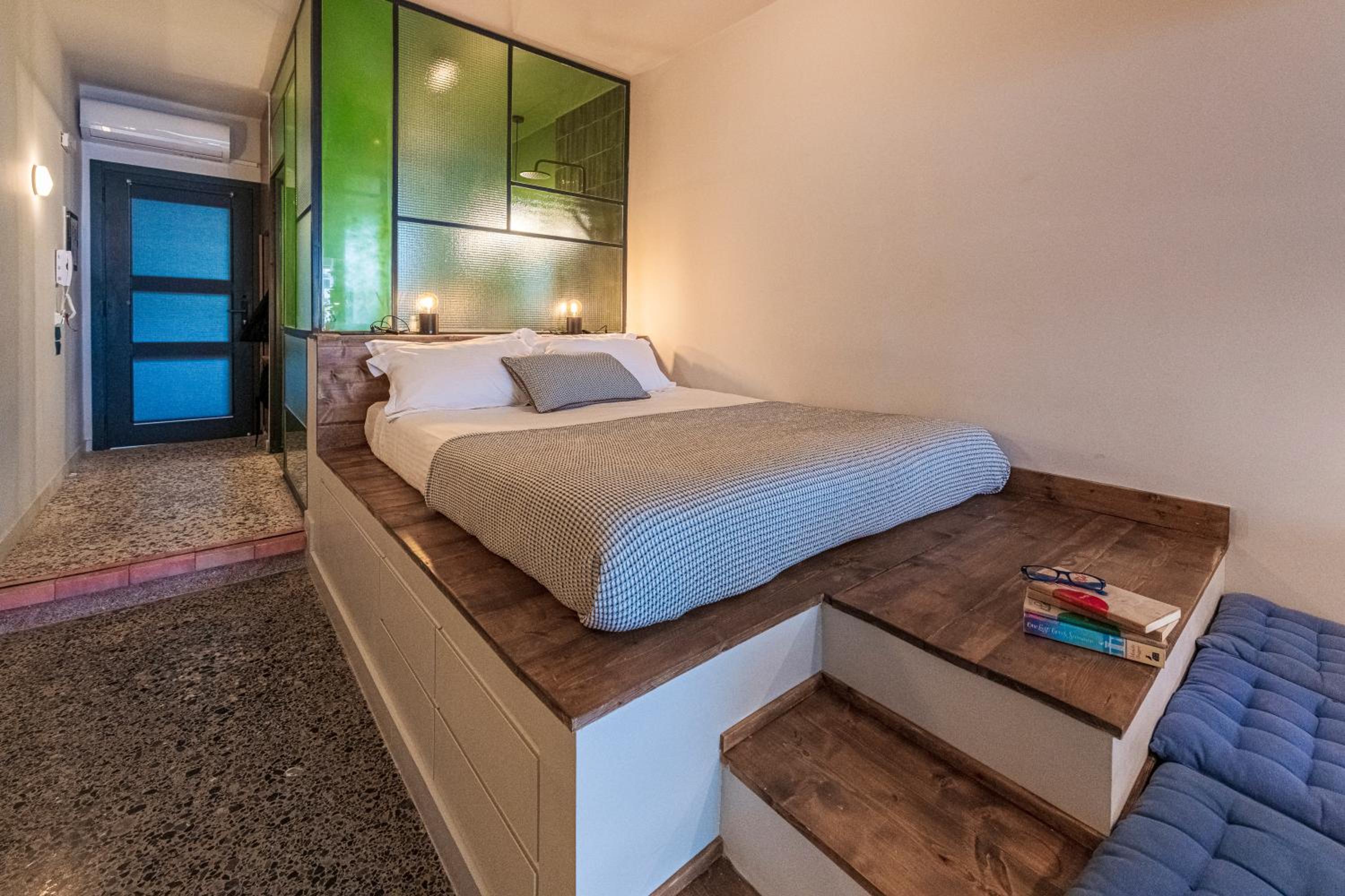 Hidesign Athens The Getaway Apartments