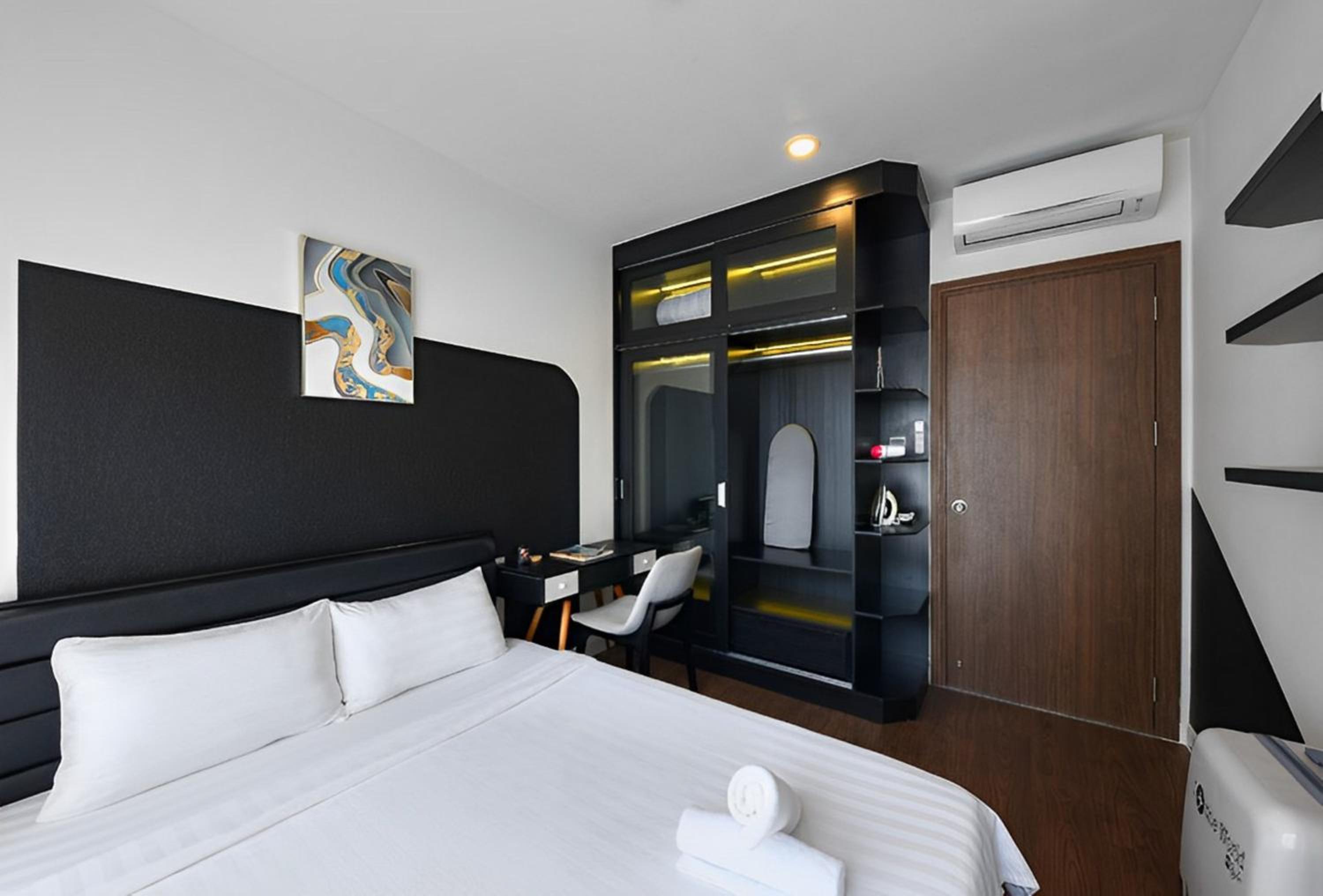 Anna Apartment