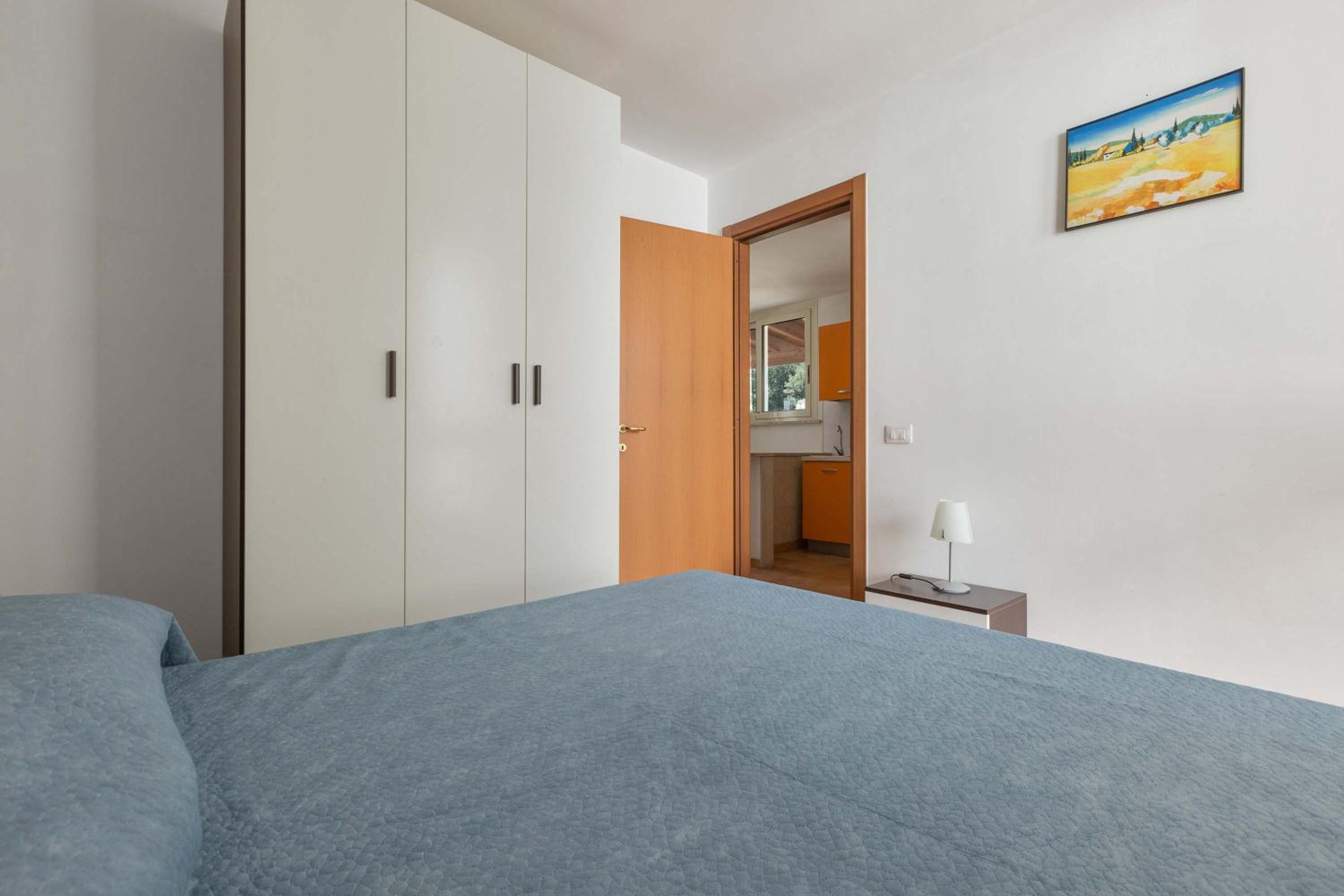 Photo 68