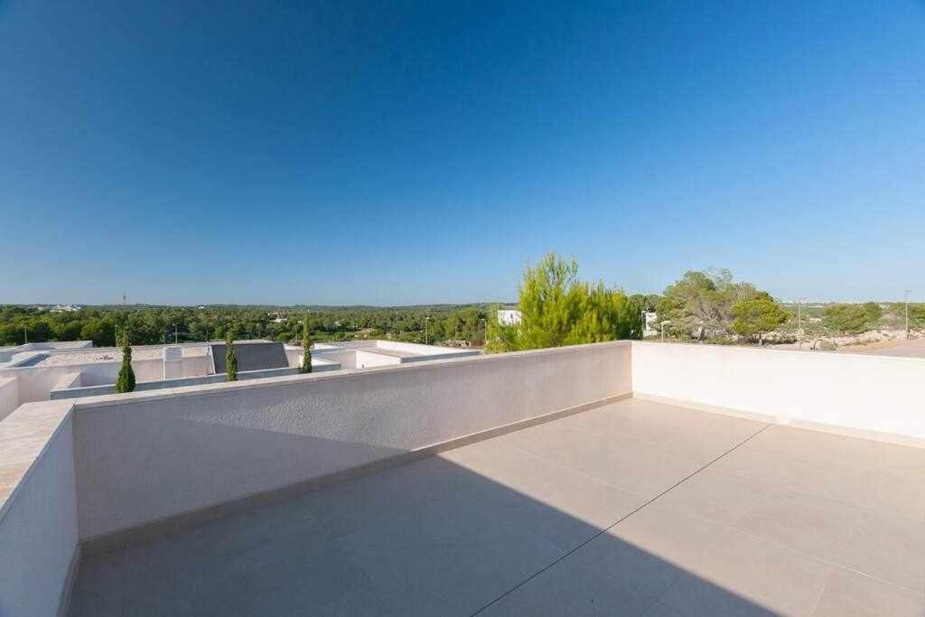 Moderna villa con la piscina climatizada Colinas