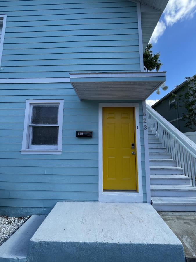 Hotel The Blue Wave Suite Unit A - Image 1